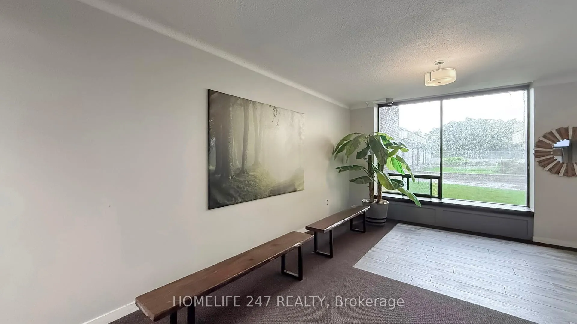 Photo 8 of Unit Ph 04, 5 Massey Square, Toronto, Crescent Town — HOMEH