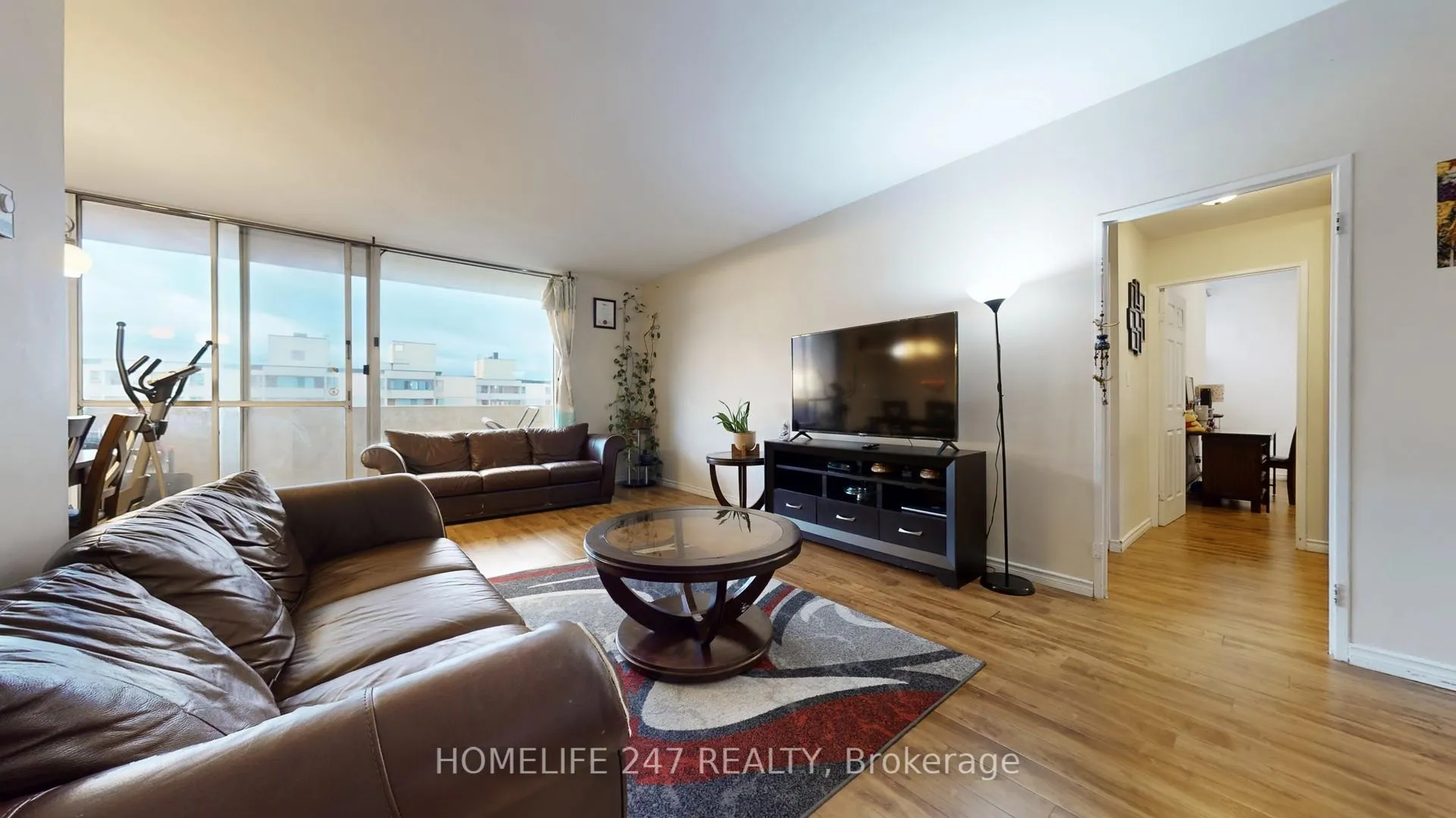 Photo 9 of Unit Ph 04, 5 Massey Square, Toronto, Crescent Town — HOMEH
