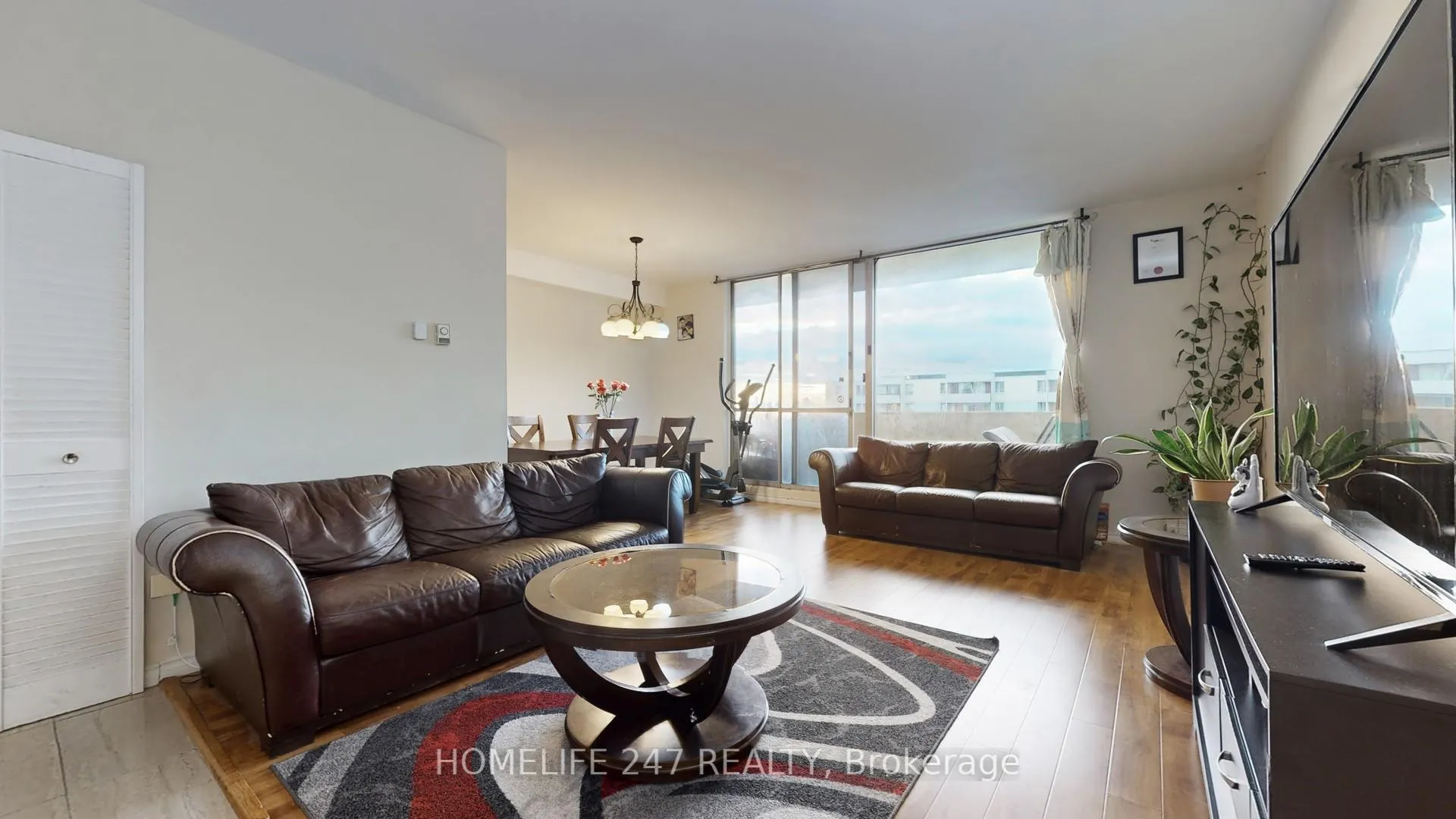 Photo 11 of Unit Ph 04, 5 Massey Square, Toronto, Crescent Town — HOMEH