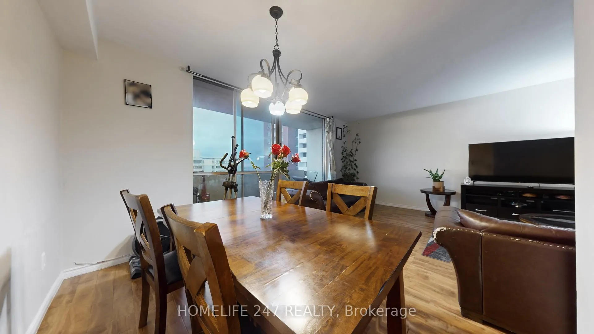 Photo 18 of Unit Ph 04, 5 Massey Square, Toronto, Crescent Town — HOMEH