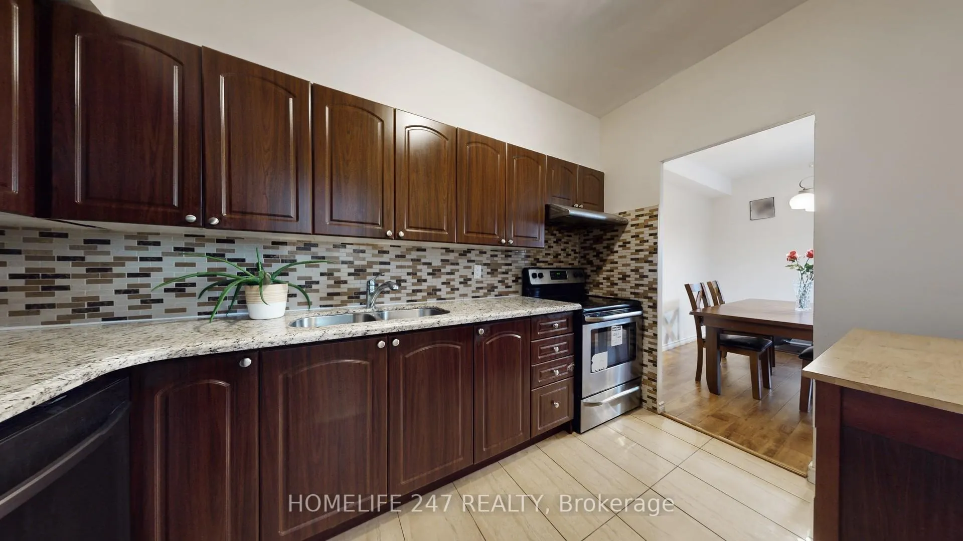 Photo 22 of Unit Ph 04, 5 Massey Square, Toronto, Crescent Town — HOMEH