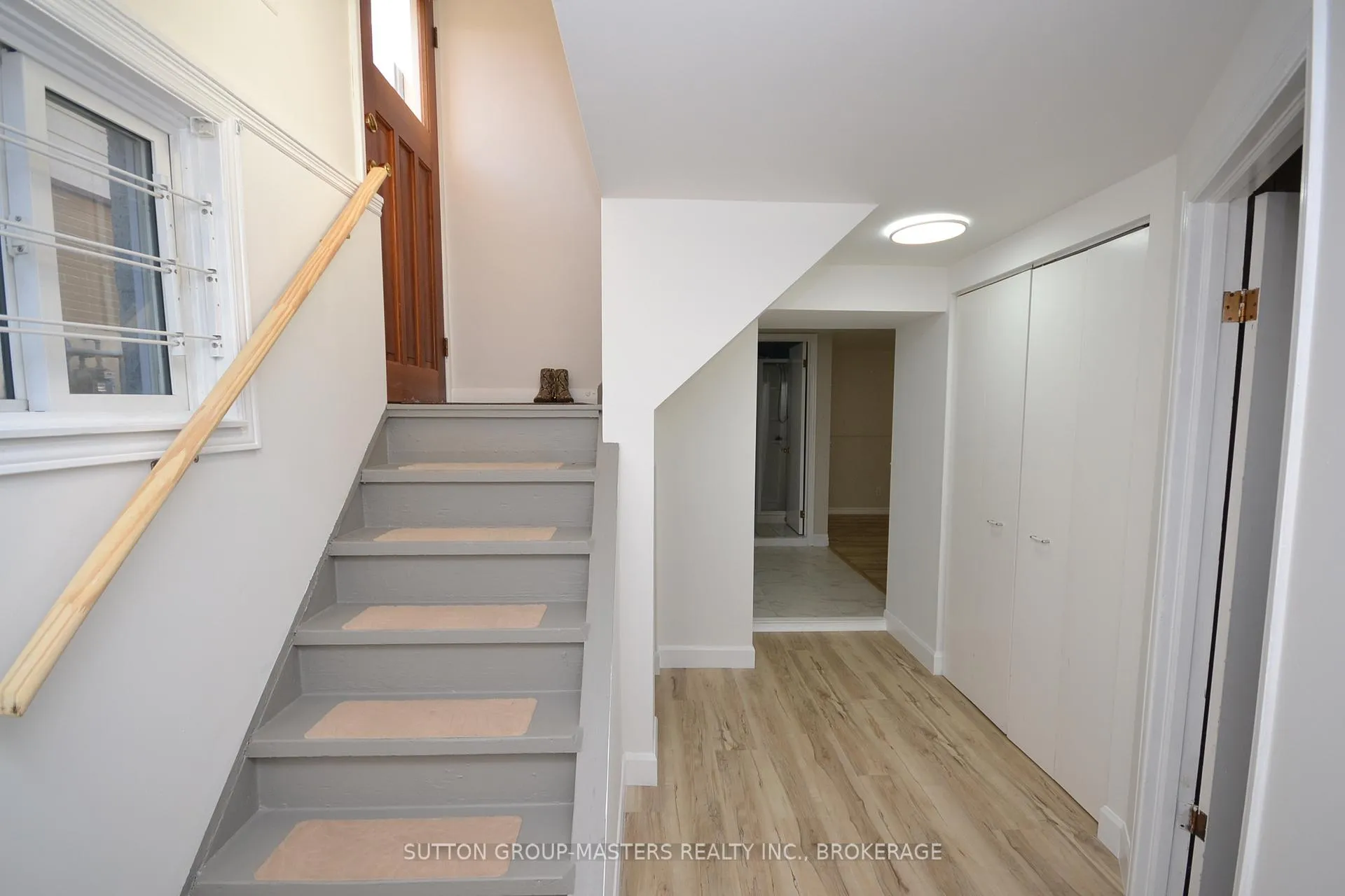 Photo 29 of 29 Brant Avenue, Kingston, East of Sir John A. Blvd — HOMEH