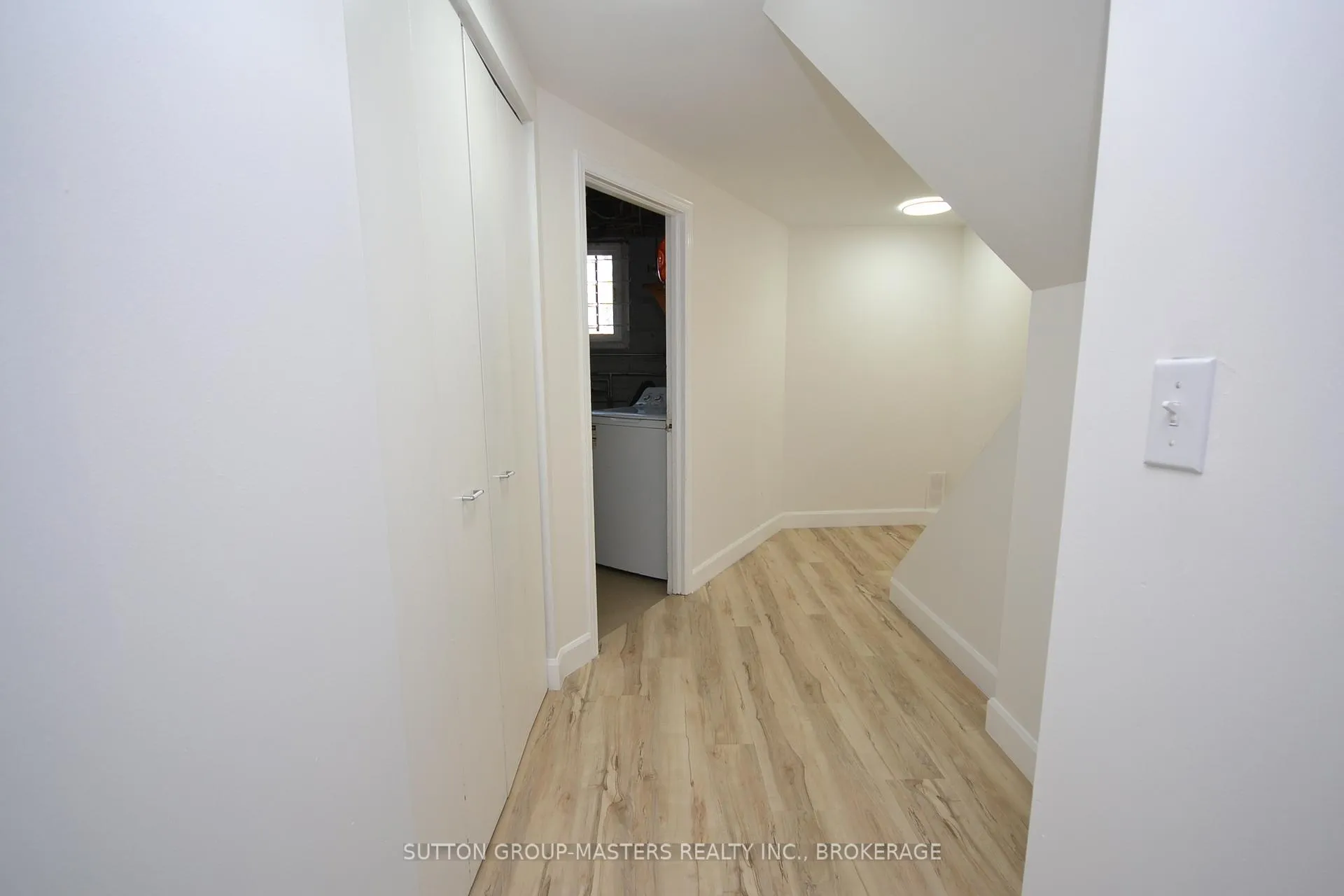 Photo 30 of 29 Brant Avenue, Kingston, East of Sir John A. Blvd — HOMEH