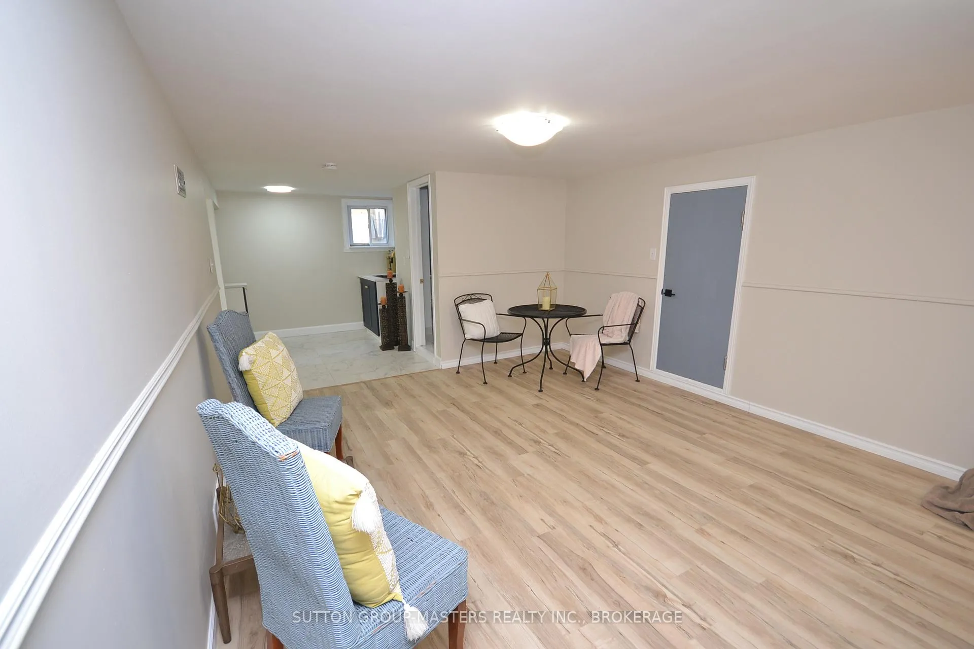 Photo 35 of 29 Brant Avenue, Kingston, East of Sir John A. Blvd — HOMEH