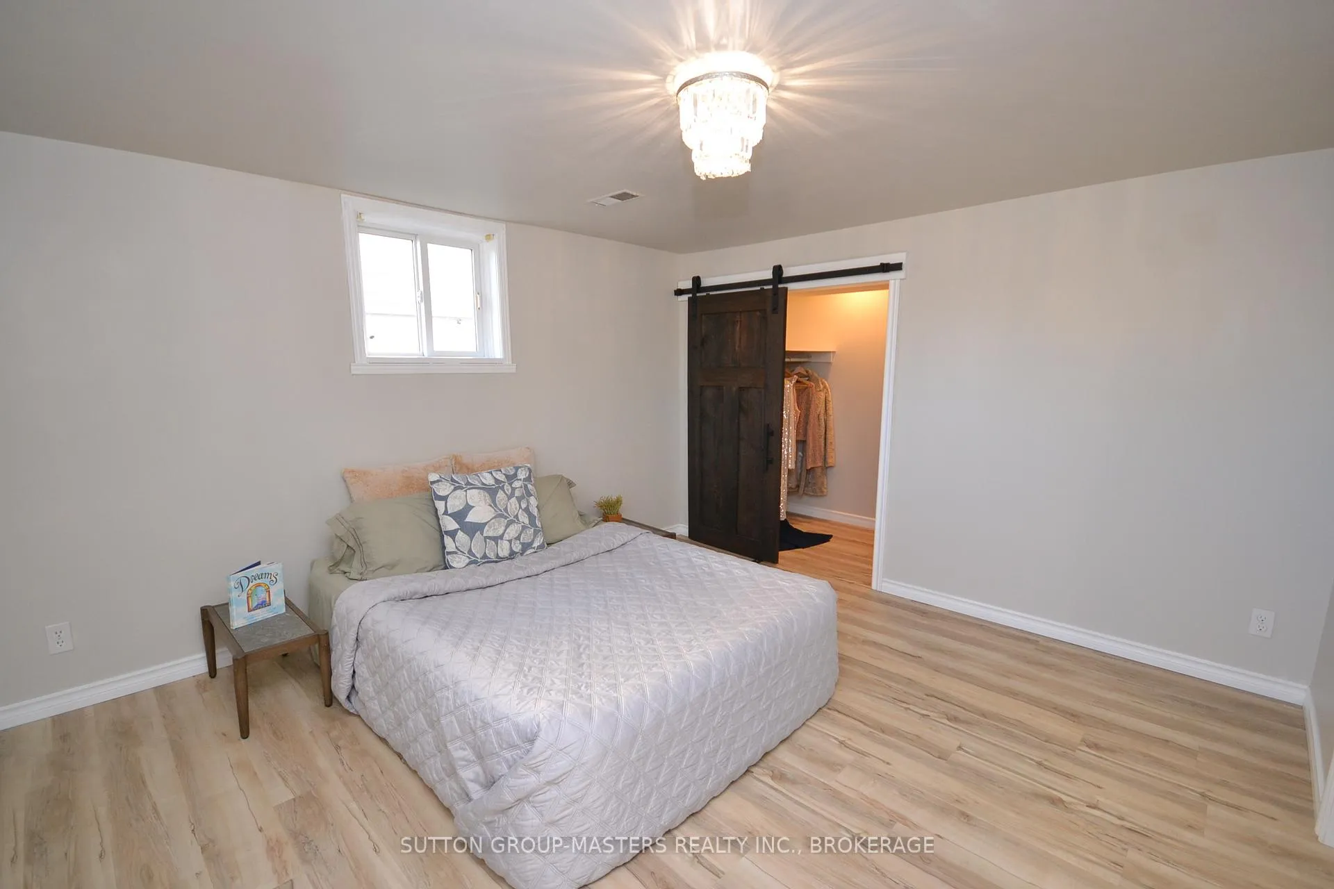 Photo 38 of 29 Brant Avenue, Kingston, East of Sir John A. Blvd — HOMEH