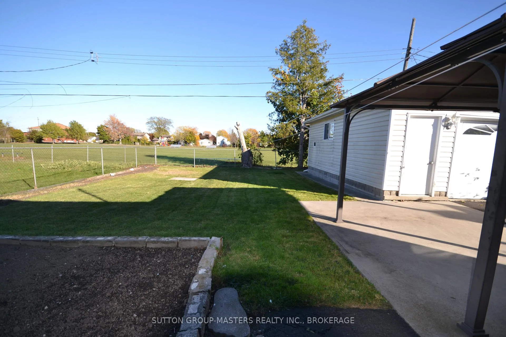 Photo 42 of 29 Brant Avenue, Kingston, East of Sir John A. Blvd — HOMEH