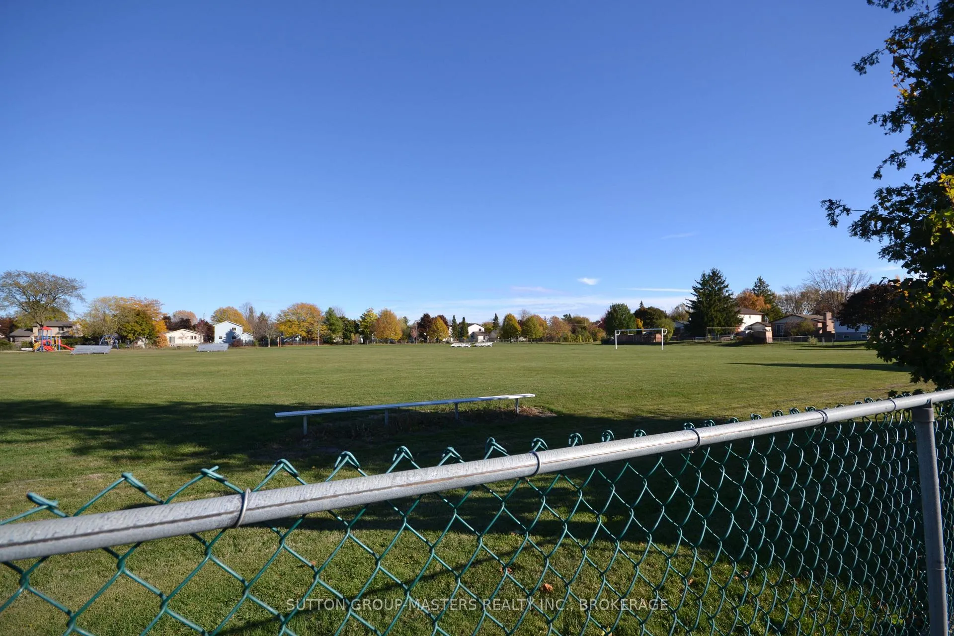 Photo 44 of 29 Brant Avenue, Kingston, East of Sir John A. Blvd — HOMEH