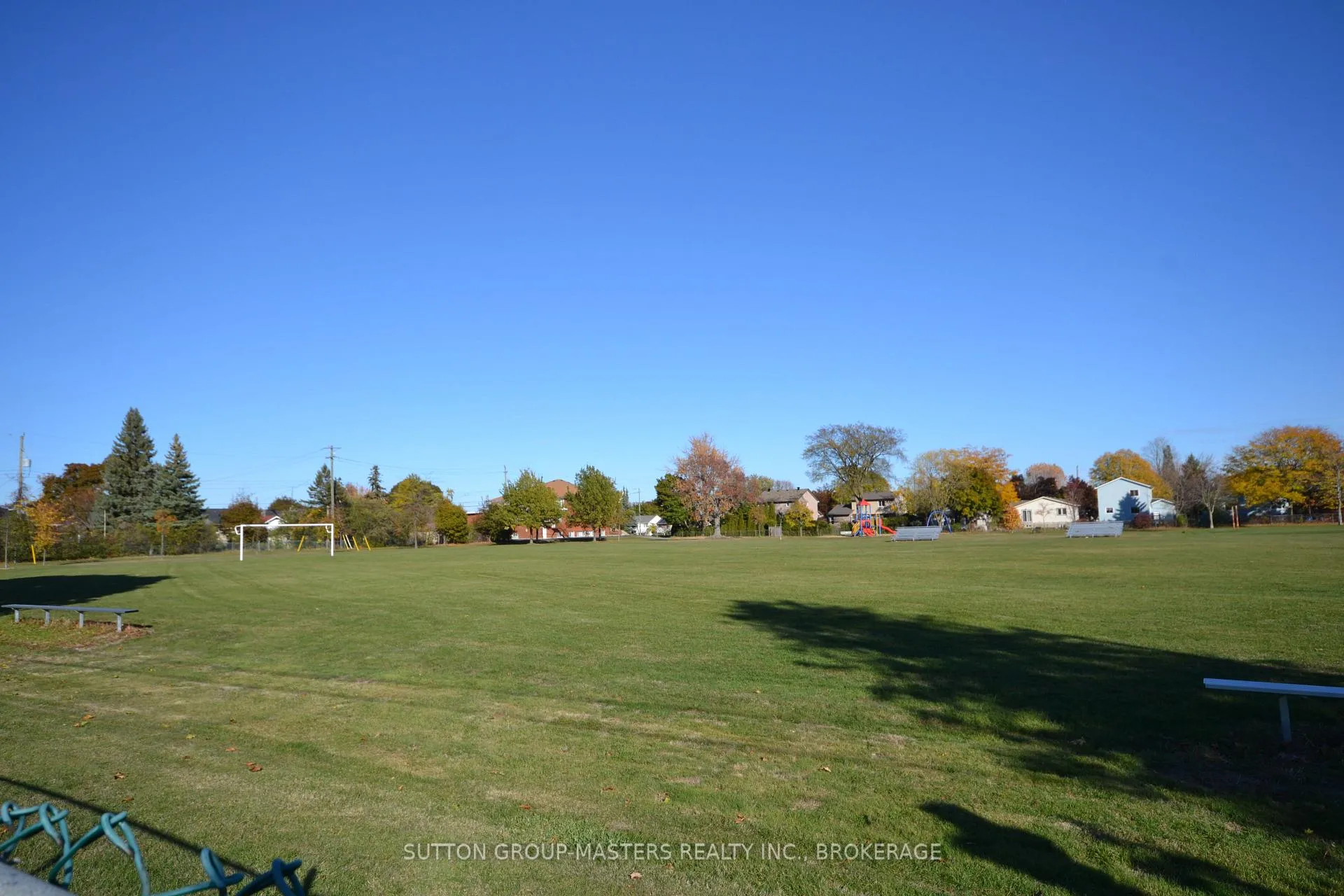Photo 45 of 29 Brant Avenue, Kingston, East of Sir John A. Blvd — HOMEH