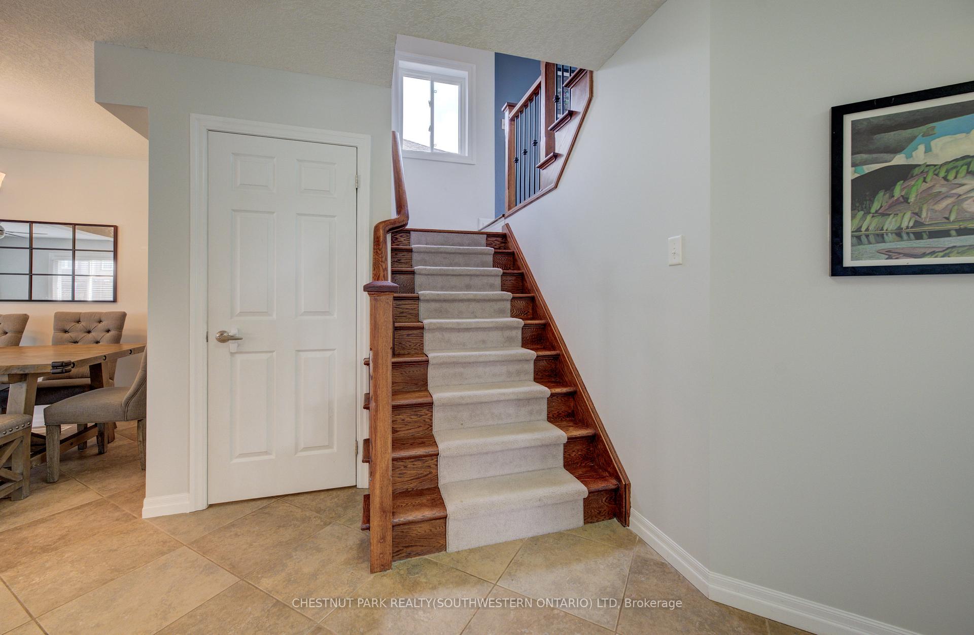 Photo 19 of 104 Newcastle Drive, Kitchener — HOMEH