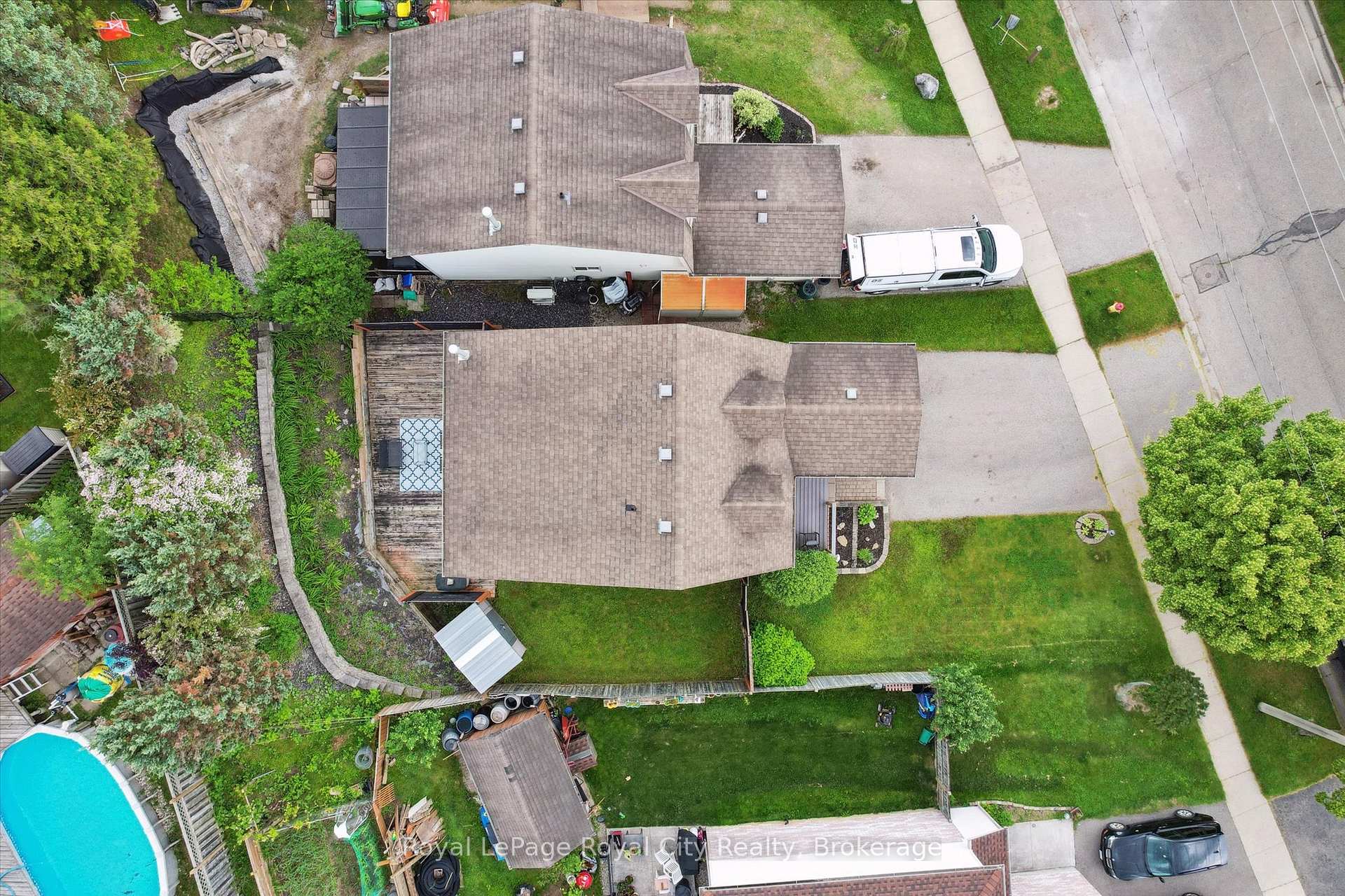 Photo 43 of 407 Otterbein Road, Kitchener — HOMEH