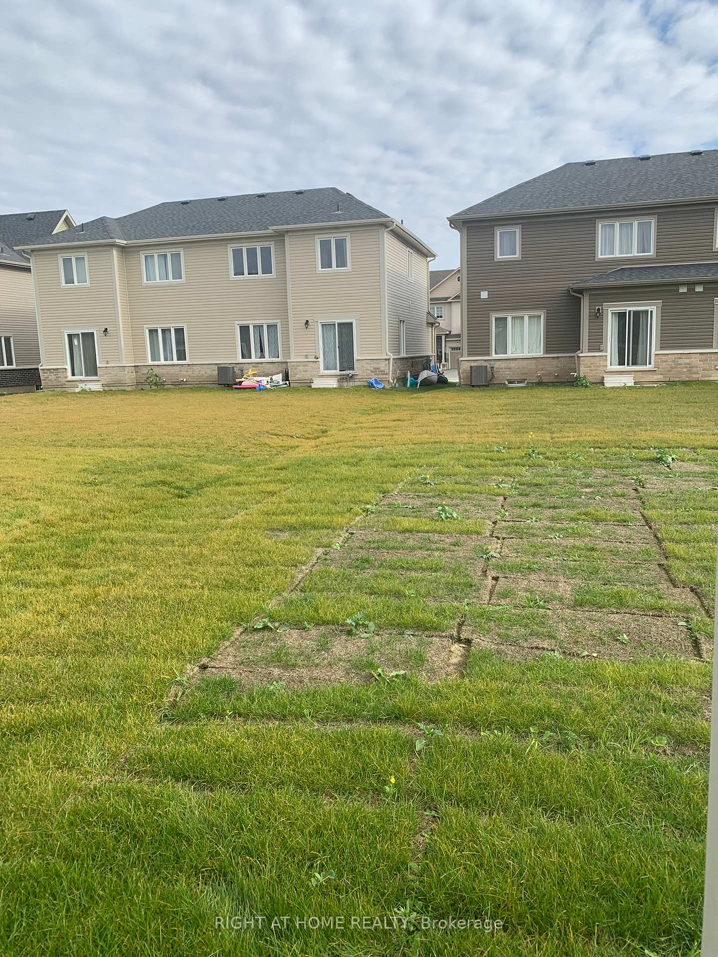 Photo 35 of 9 Golf Link Drive, Loyalist, Amherstview — HOMEH