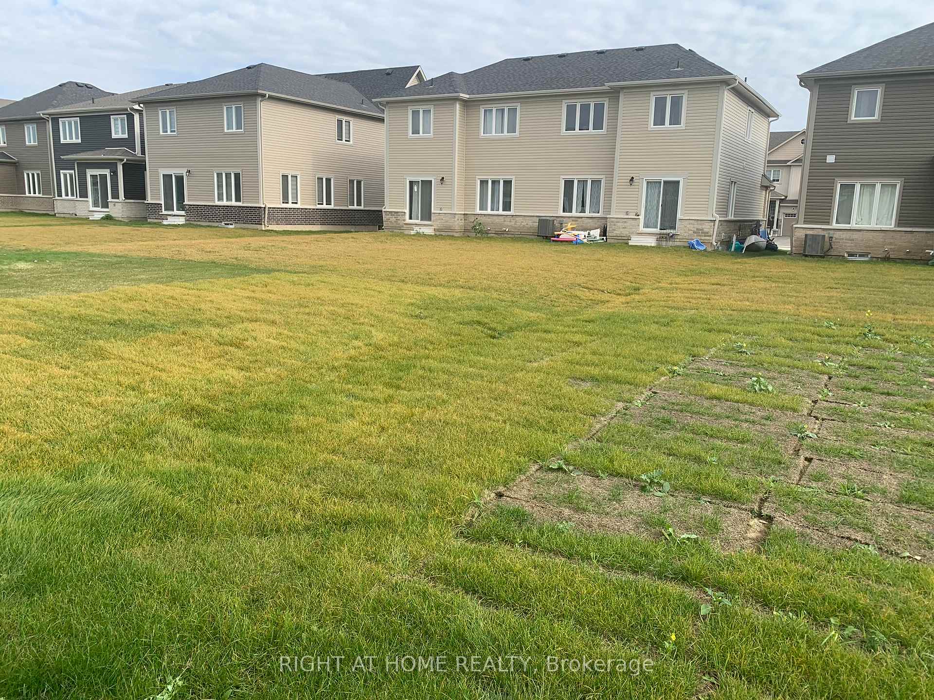 Photo 36 of 9 Golf Link Drive, Loyalist, Amherstview — HOMEH