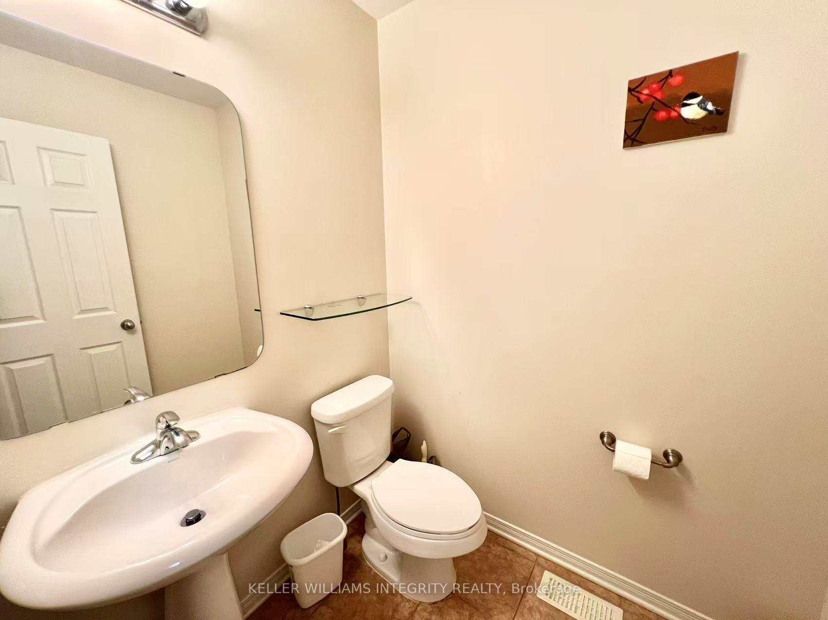 Photo 5 of 141 Gatespark Private, Ottawa, Kanata - Kanata Lakes/Heritage Hills — HOMEH