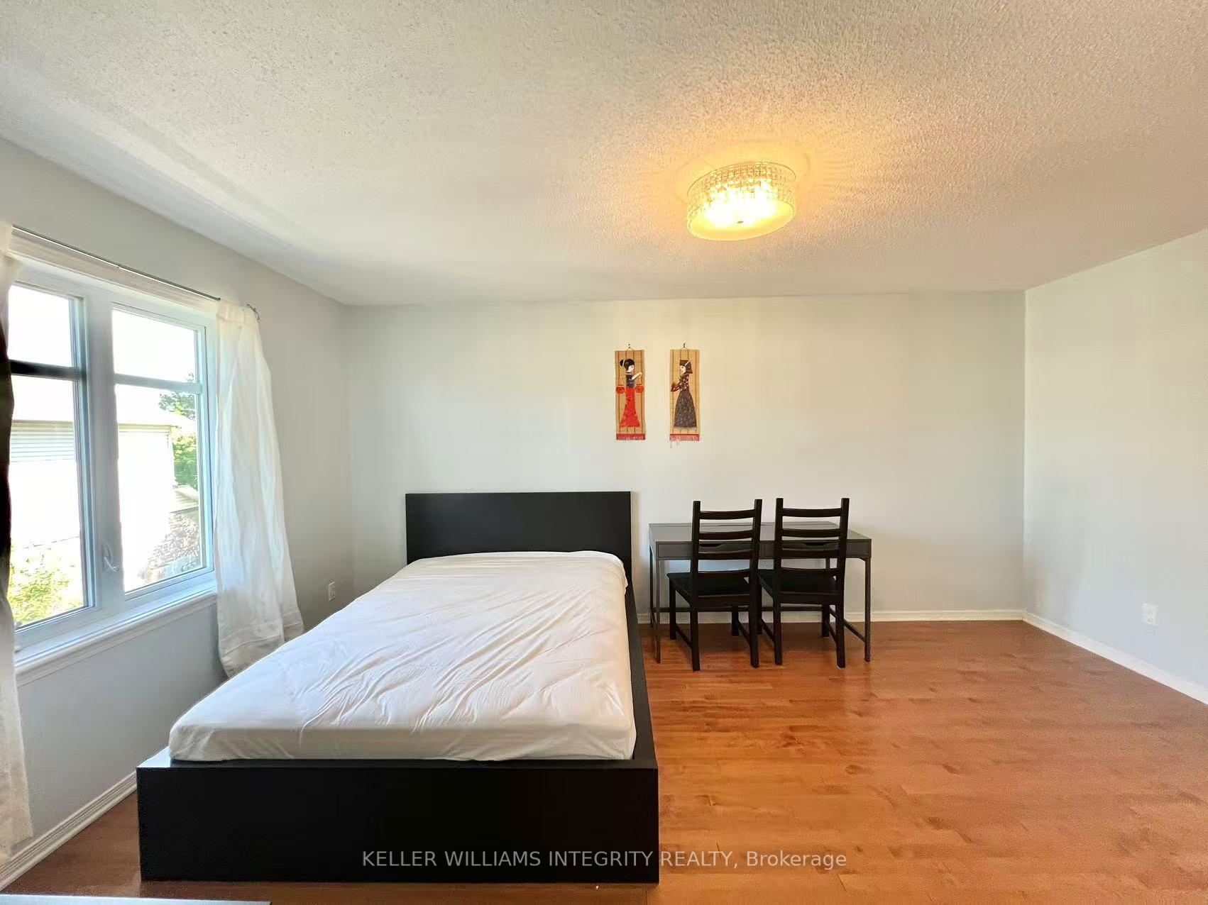 Photo 29 of 141 Gatespark Private, Ottawa, Kanata - Kanata Lakes/Heritage Hills — HOMEH