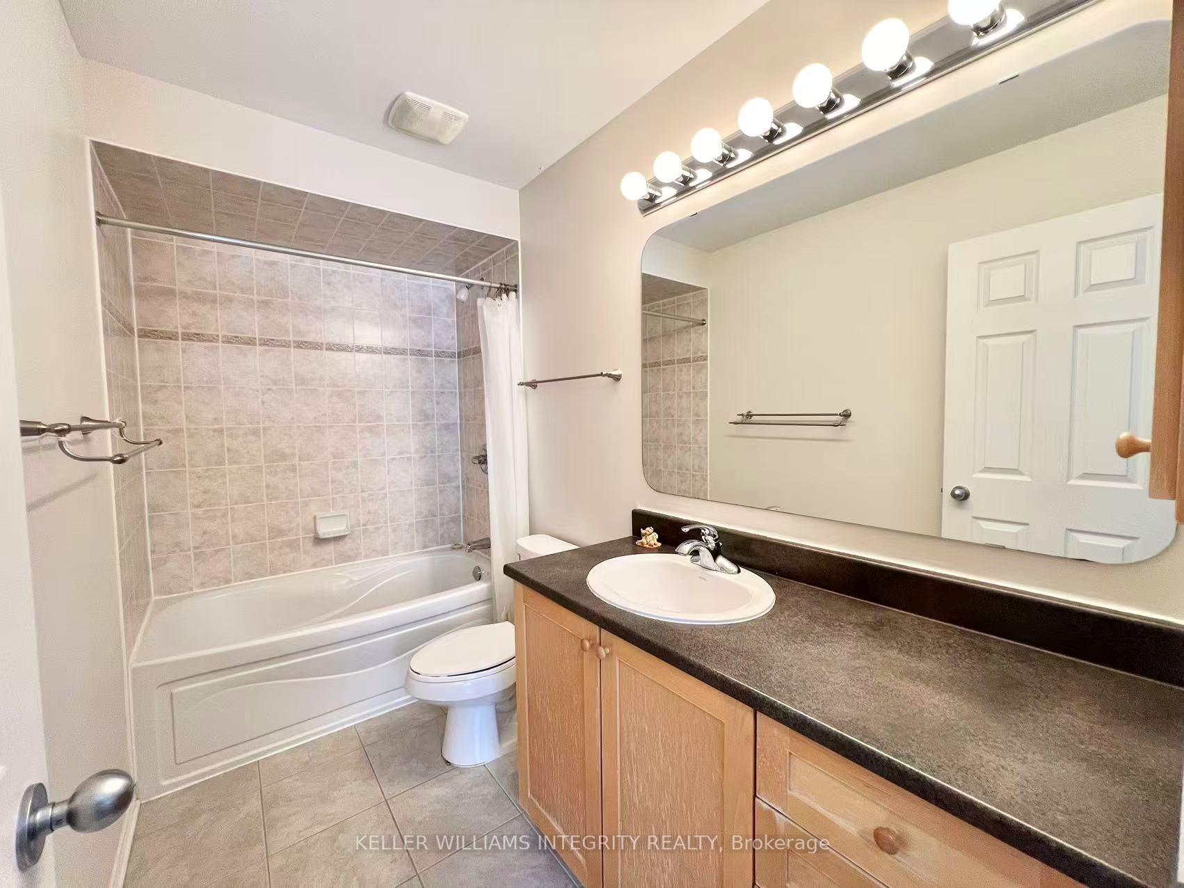 Photo 31 of 141 Gatespark Private, Ottawa, Kanata - Kanata Lakes/Heritage Hills — HOMEH