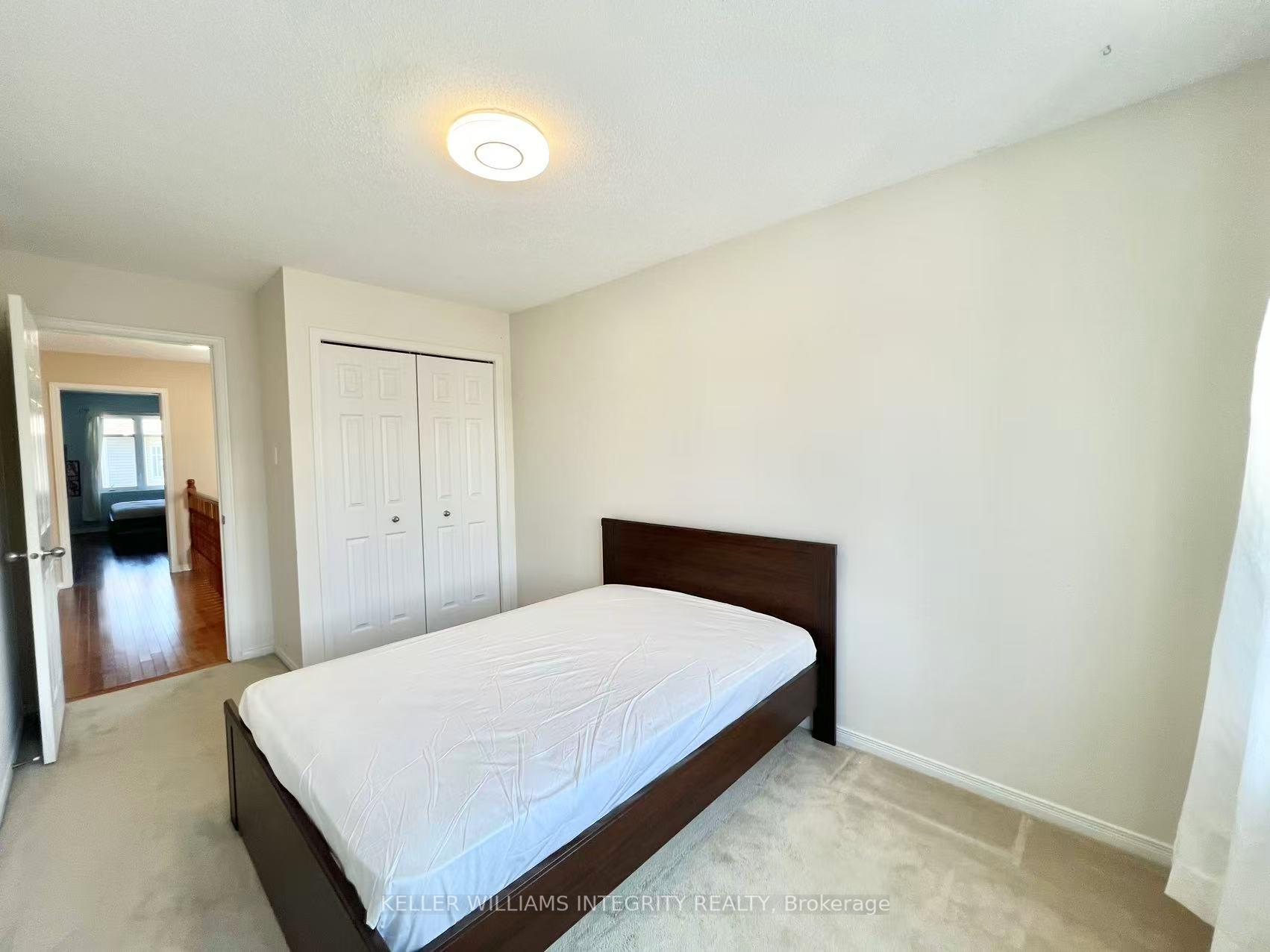 Photo 35 of 141 Gatespark Private, Ottawa, Kanata - Kanata Lakes/Heritage Hills — HOMEH