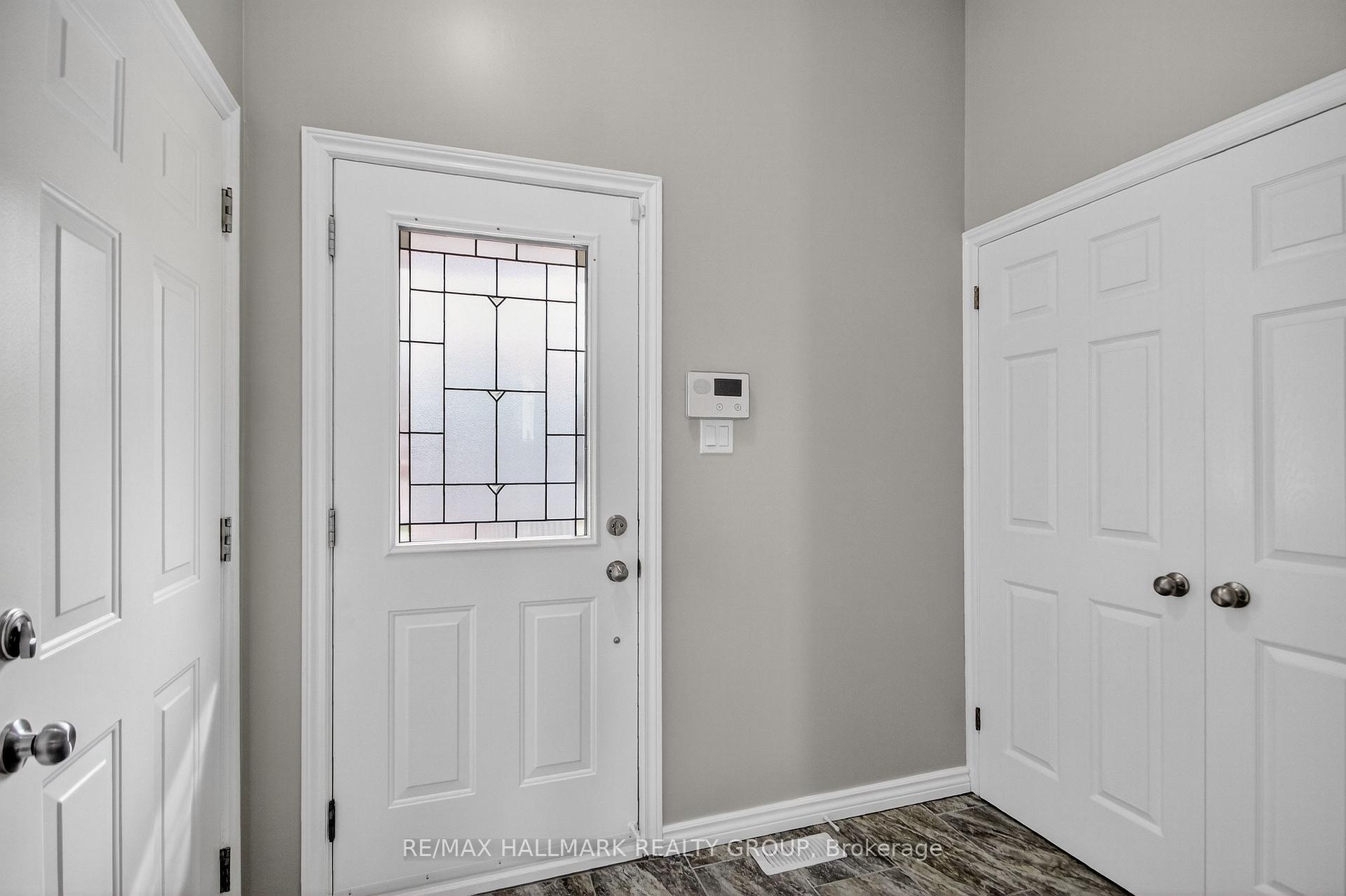 Photo 2 of 1243 Klondike Road, Ottawa, Kanata - Morgan's Grant/South March — HOMEH