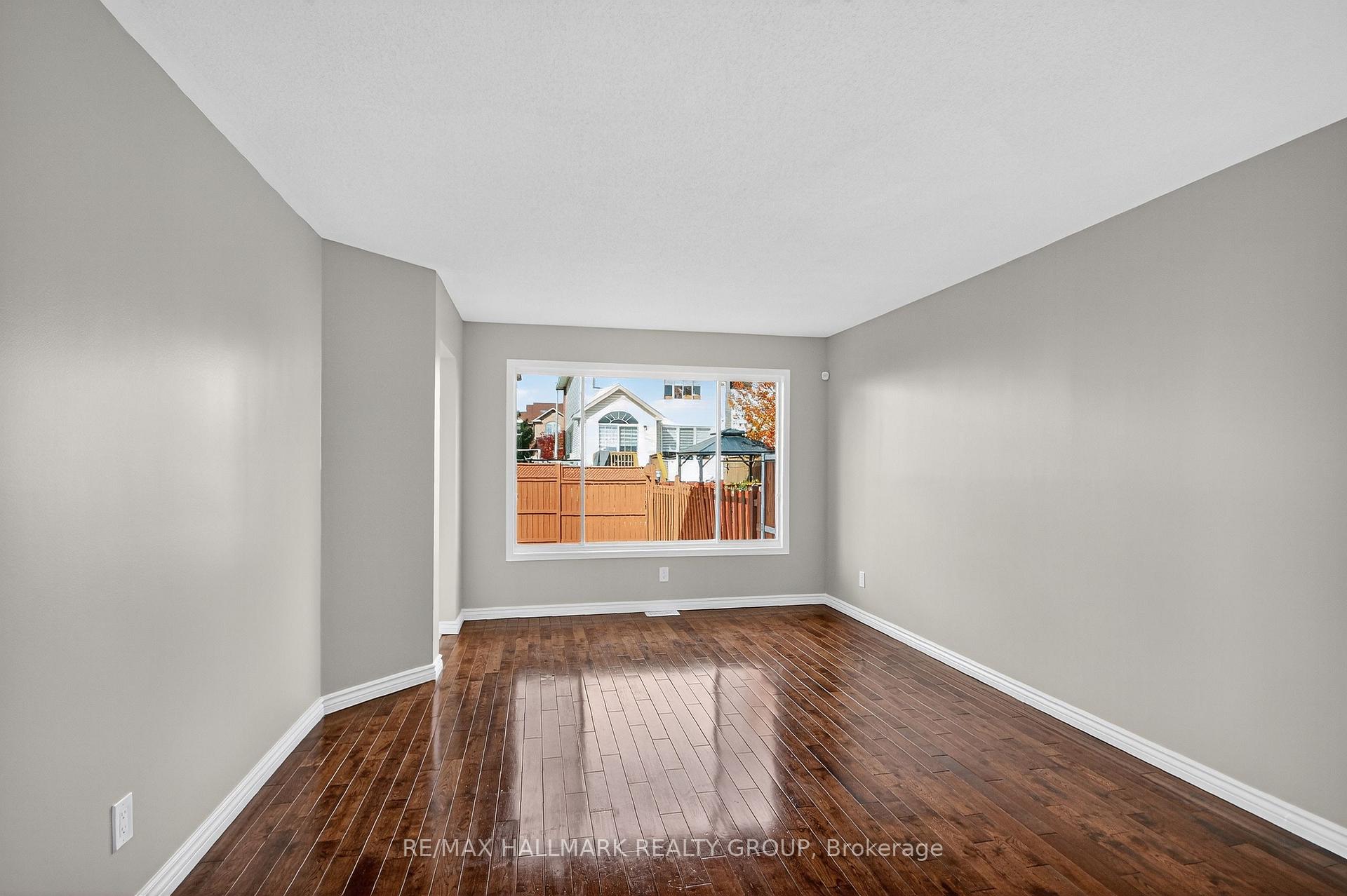 Photo 12 of 1243 Klondike Road, Ottawa, Kanata - Morgan's Grant/South March — HOMEH