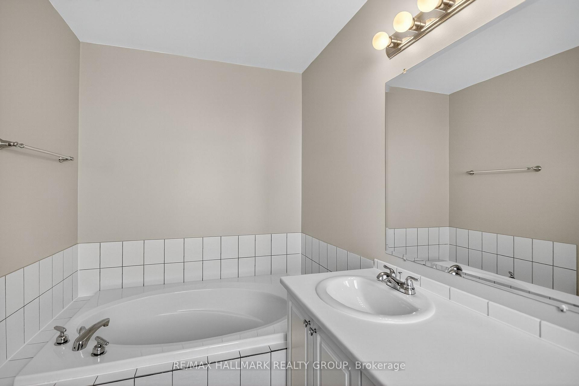 Photo 27 of 1243 Klondike Road, Ottawa, Kanata - Morgan's Grant/South March — HOMEH