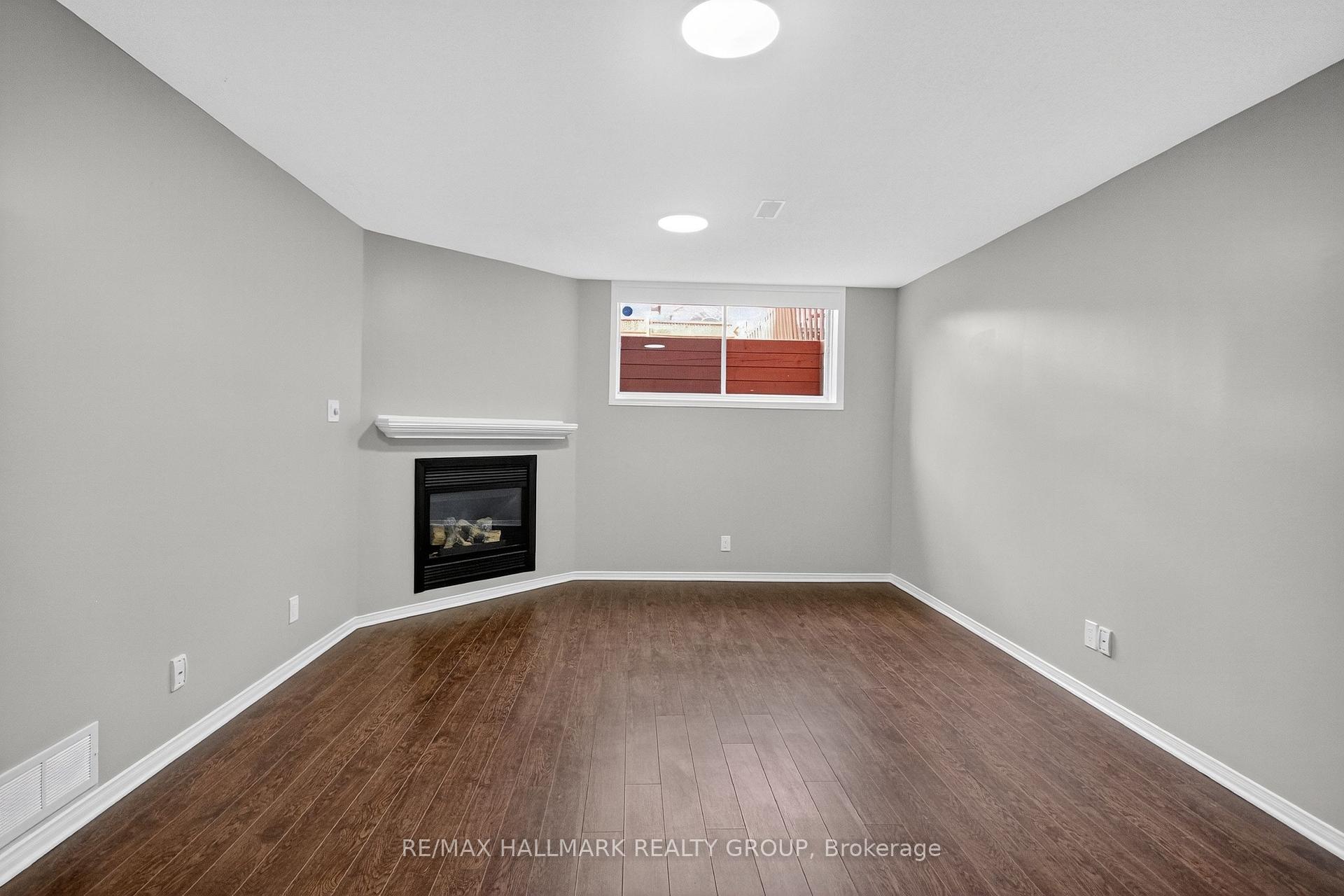 Photo 31 of 1243 Klondike Road, Ottawa, Kanata - Morgan's Grant/South March — HOMEH