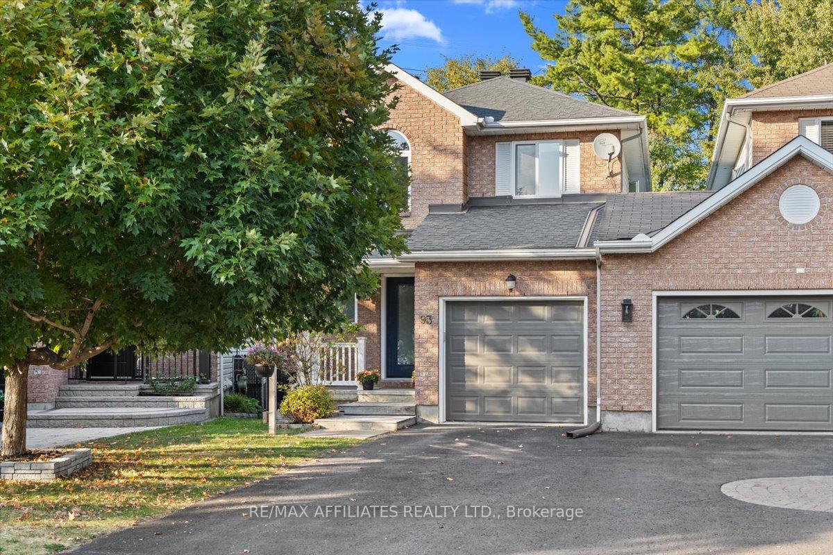 Photo 3 of 93 Springcreek Crescent, Ottawa, Kanata - Bridlewood — HOMEH