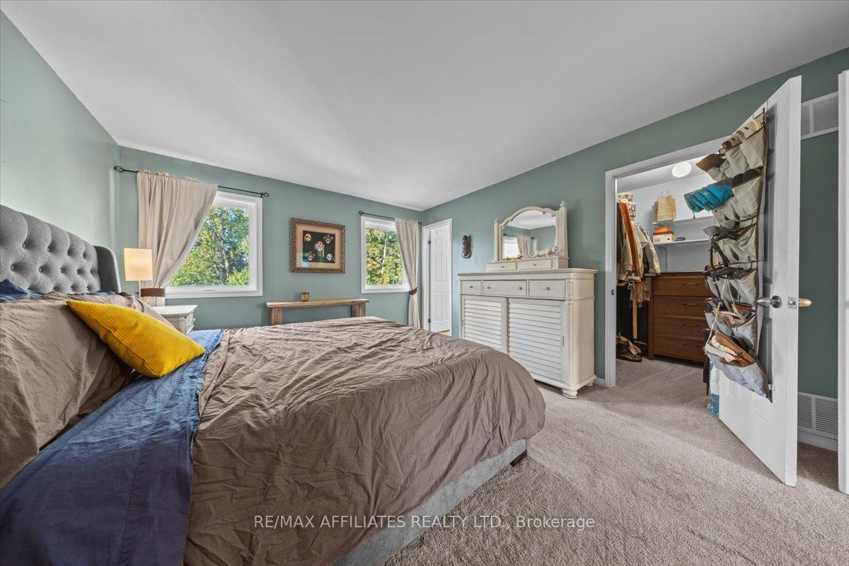 Photo 22 of 93 Springcreek Crescent, Ottawa, Kanata - Bridlewood — HOMEH