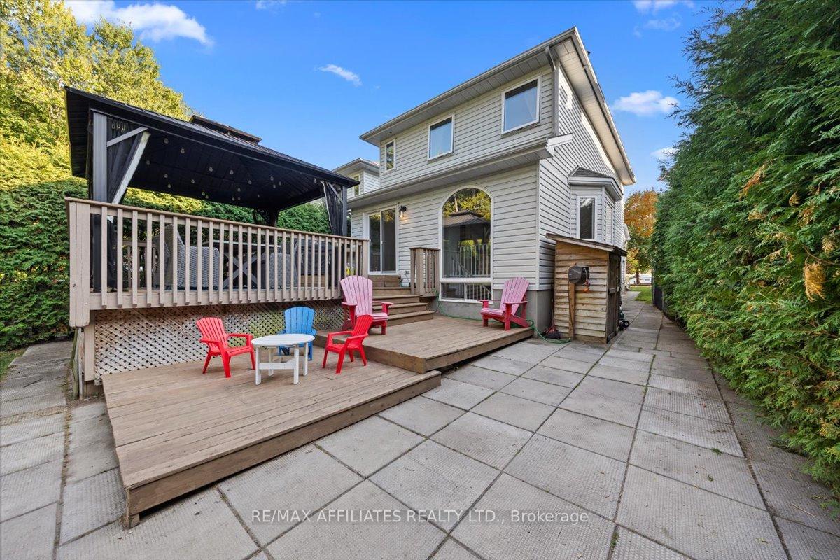 Photo 33 of 93 Springcreek Crescent, Ottawa, Kanata - Bridlewood — HOMEH