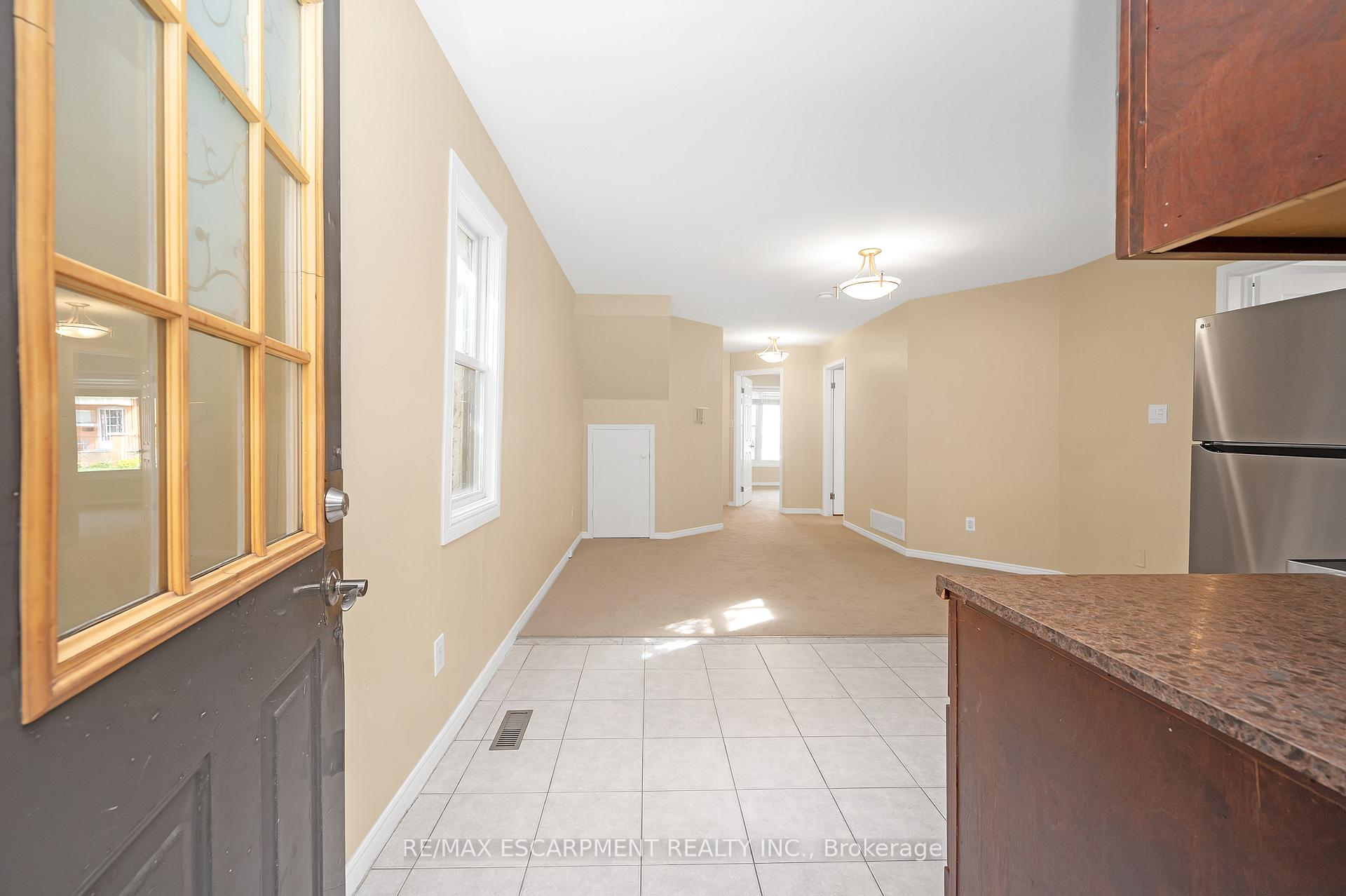 Photo 6 of Unit Main, 442 Mary Street, Hamilton, North End — HOMEH