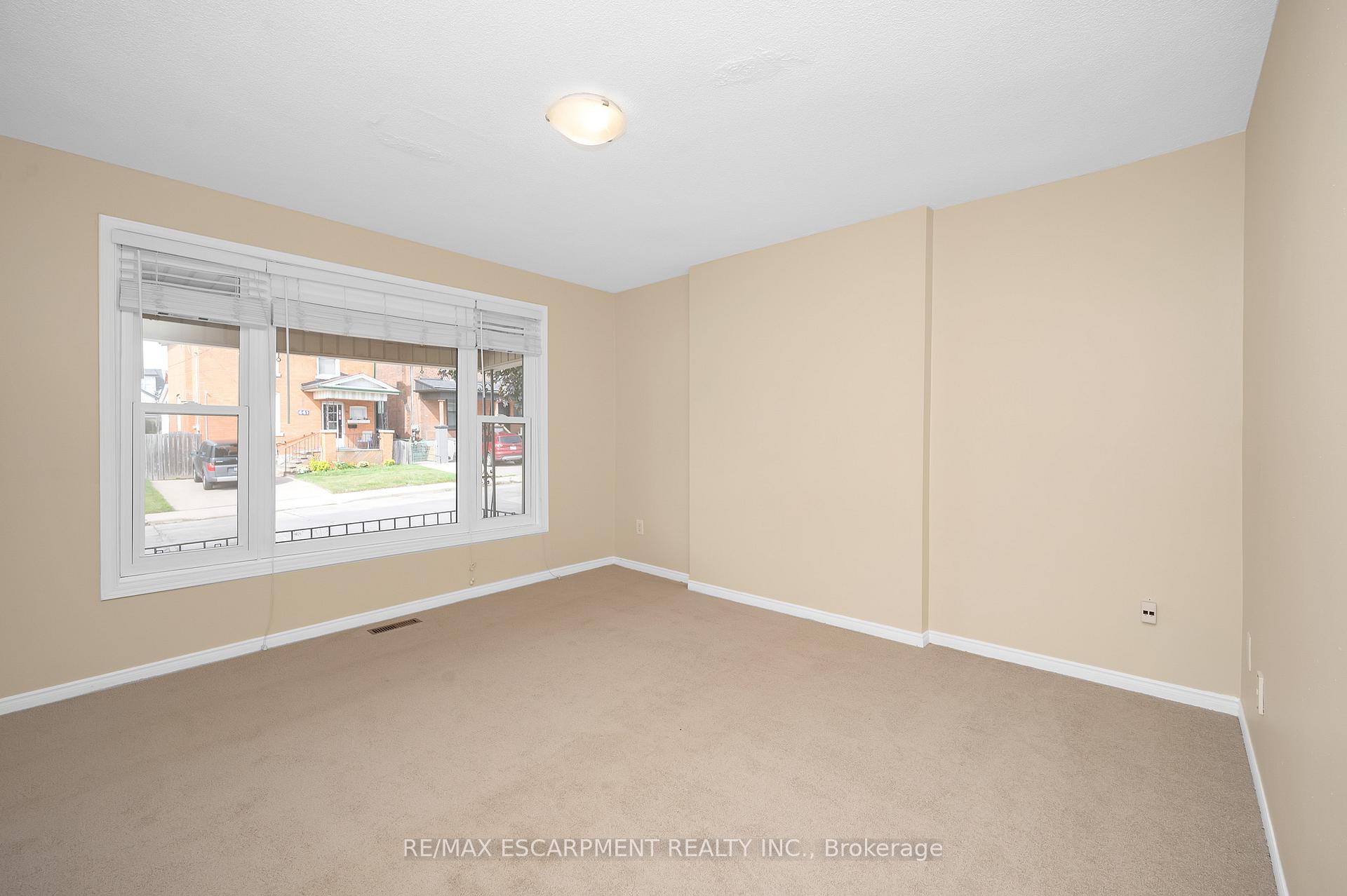 Photo 11 of Unit Main, 442 Mary Street, Hamilton, North End — HOMEH