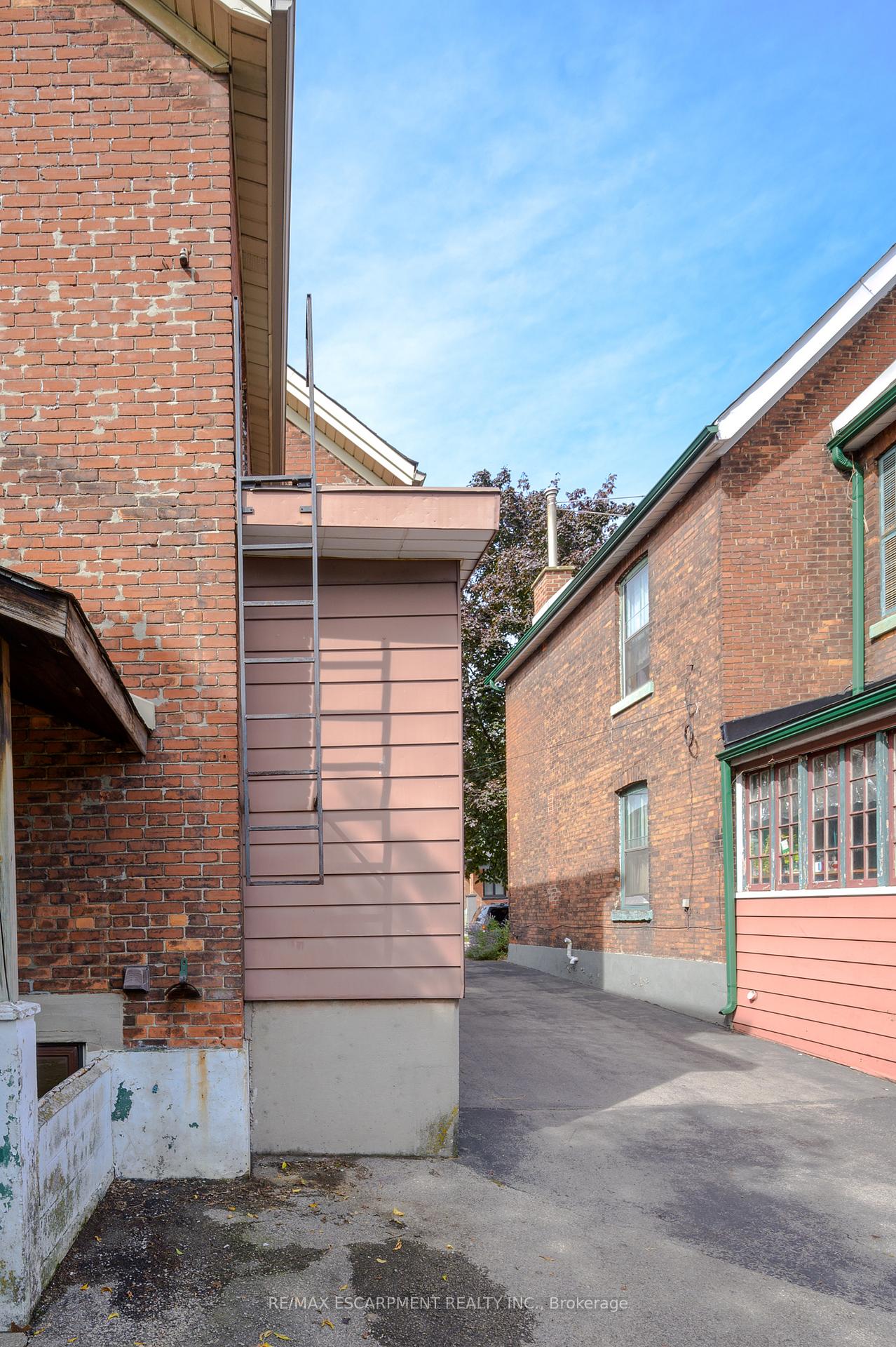 Photo 28 of Unit Main, 442 Mary Street, Hamilton, North End — HOMEH