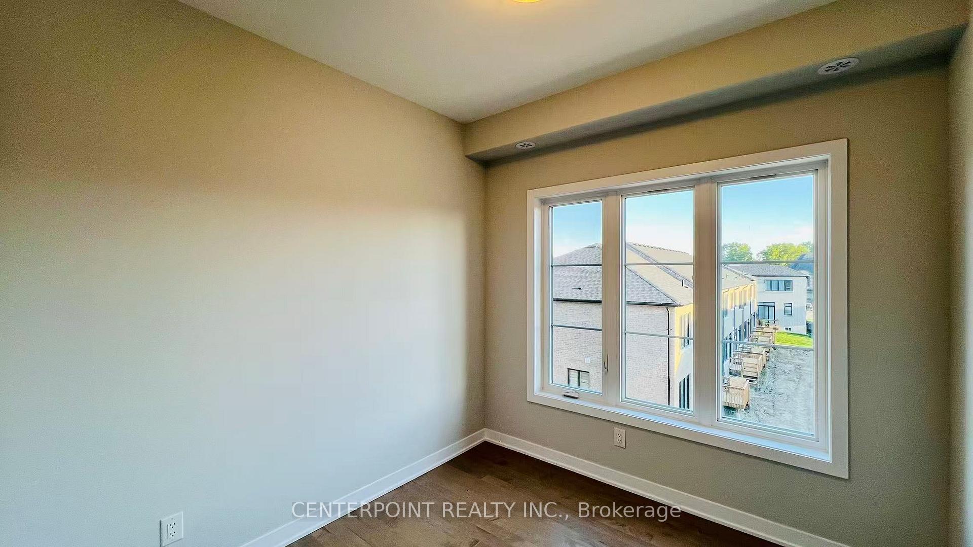 Photo 10 of 47 York Downs Boulevard, Markham, Angus Glen — HOMEH