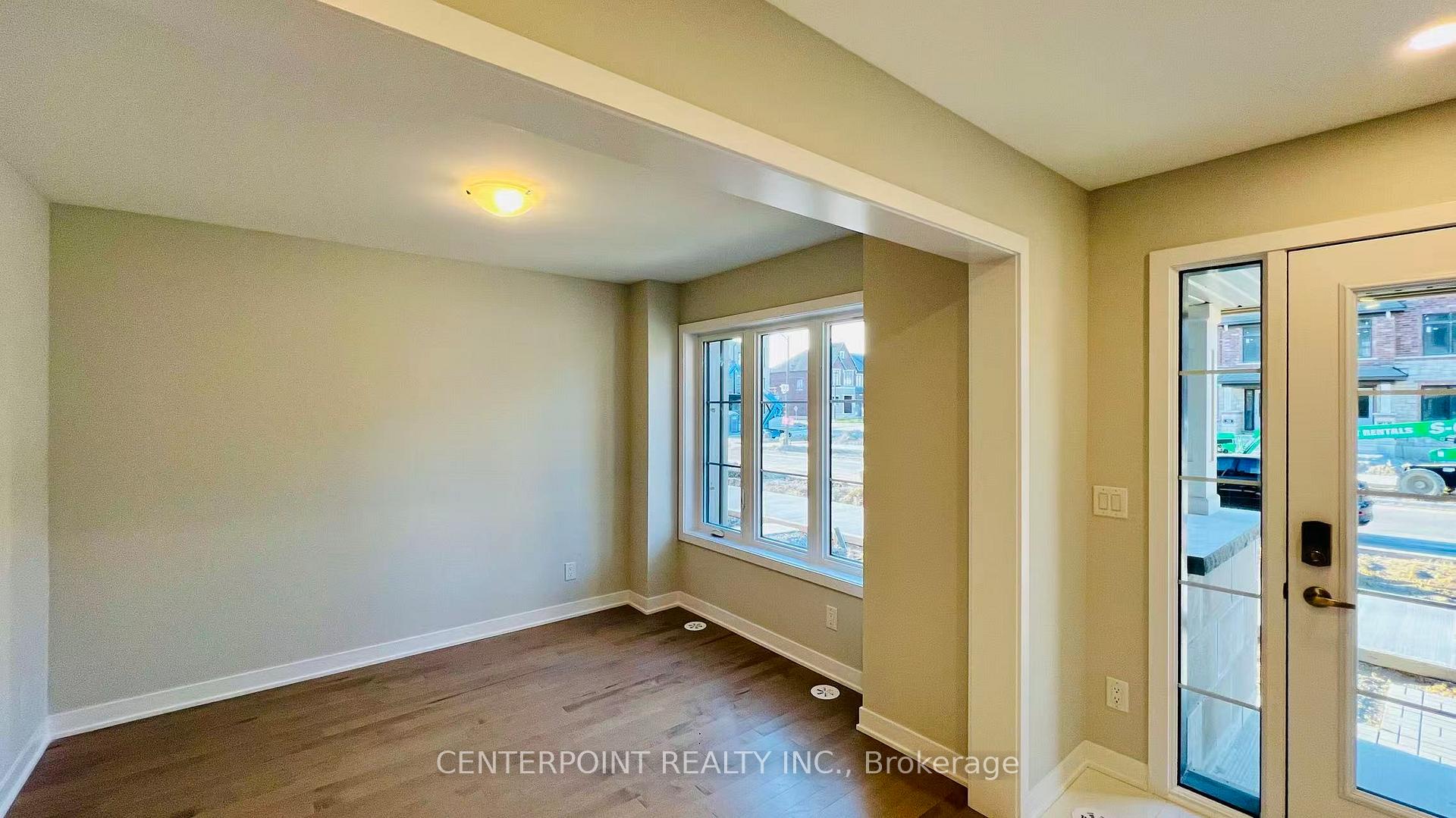 Photo 13 of 47 York Downs Boulevard, Markham, Angus Glen — HOMEH