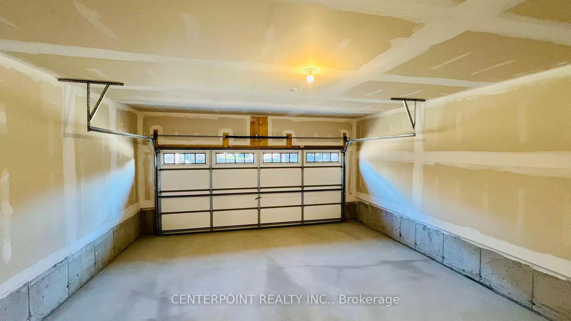 Photo 17 of 47 York Downs Boulevard, Markham, Angus Glen — HOMEH