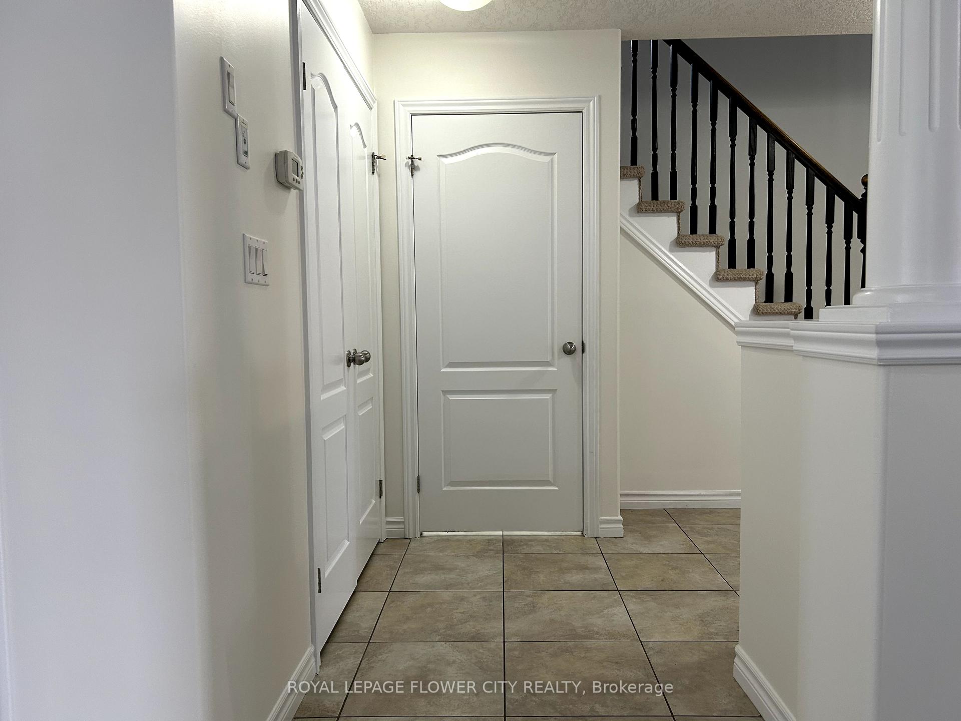 Photo 12 of 956 Bianca Court, Kitchener, Huron Park — HOMEH