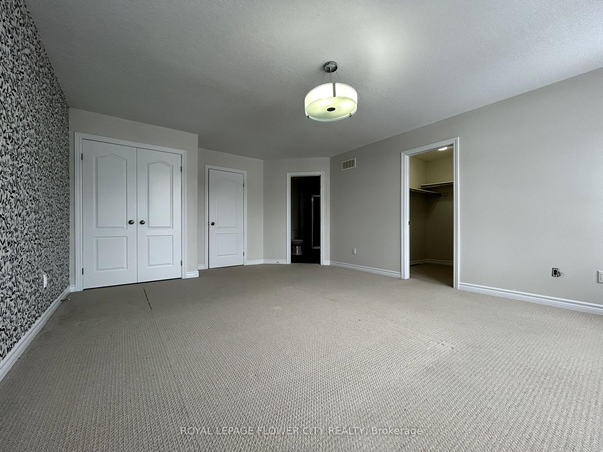 Photo 15 of 956 Bianca Court, Kitchener, Huron Park — HOMEH