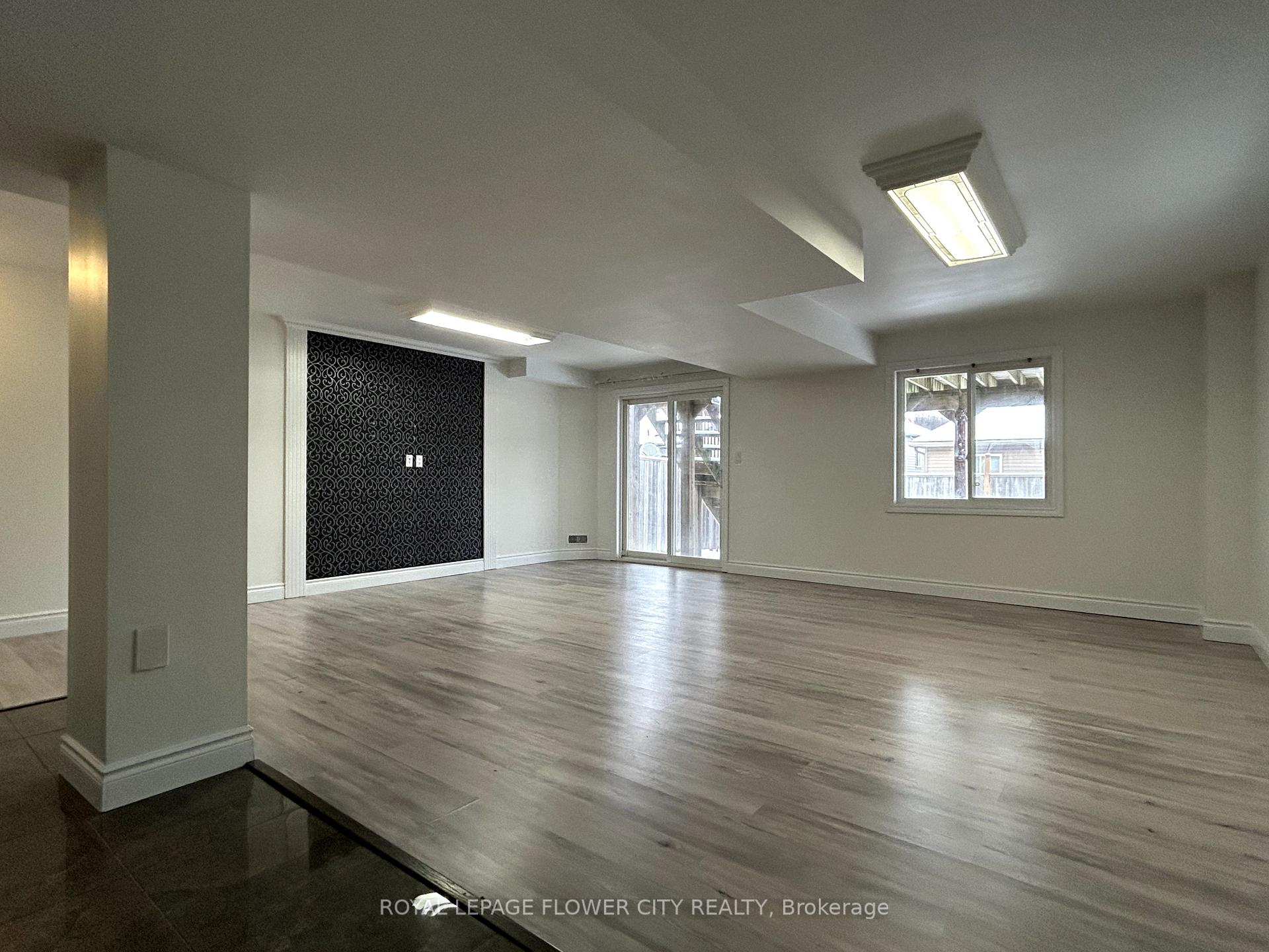 Photo 31 of 956 Bianca Court, Kitchener, Huron Park — HOMEH