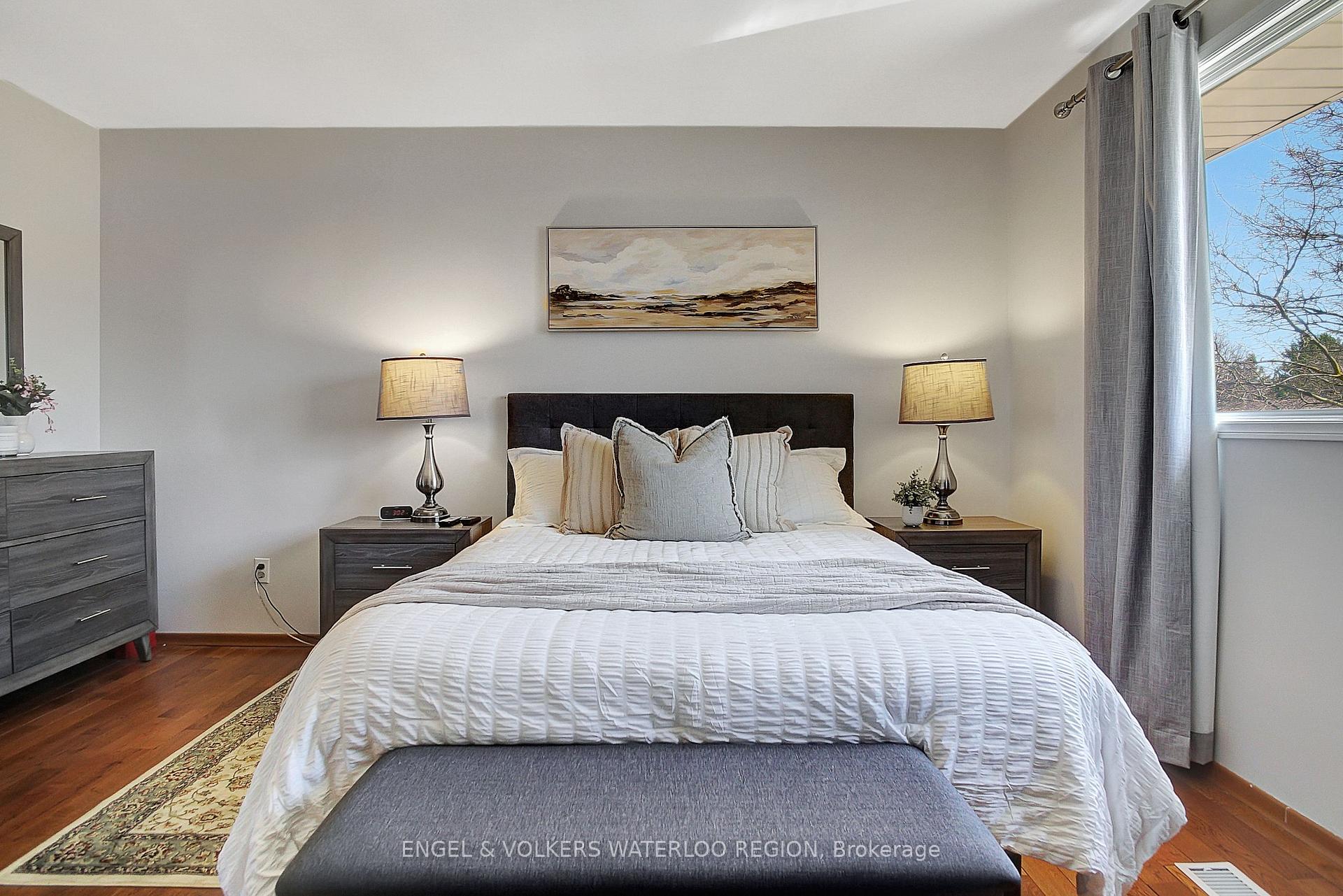 Photo 18 of 137 Wimbleton Crescent, Kitchener — HOMEH