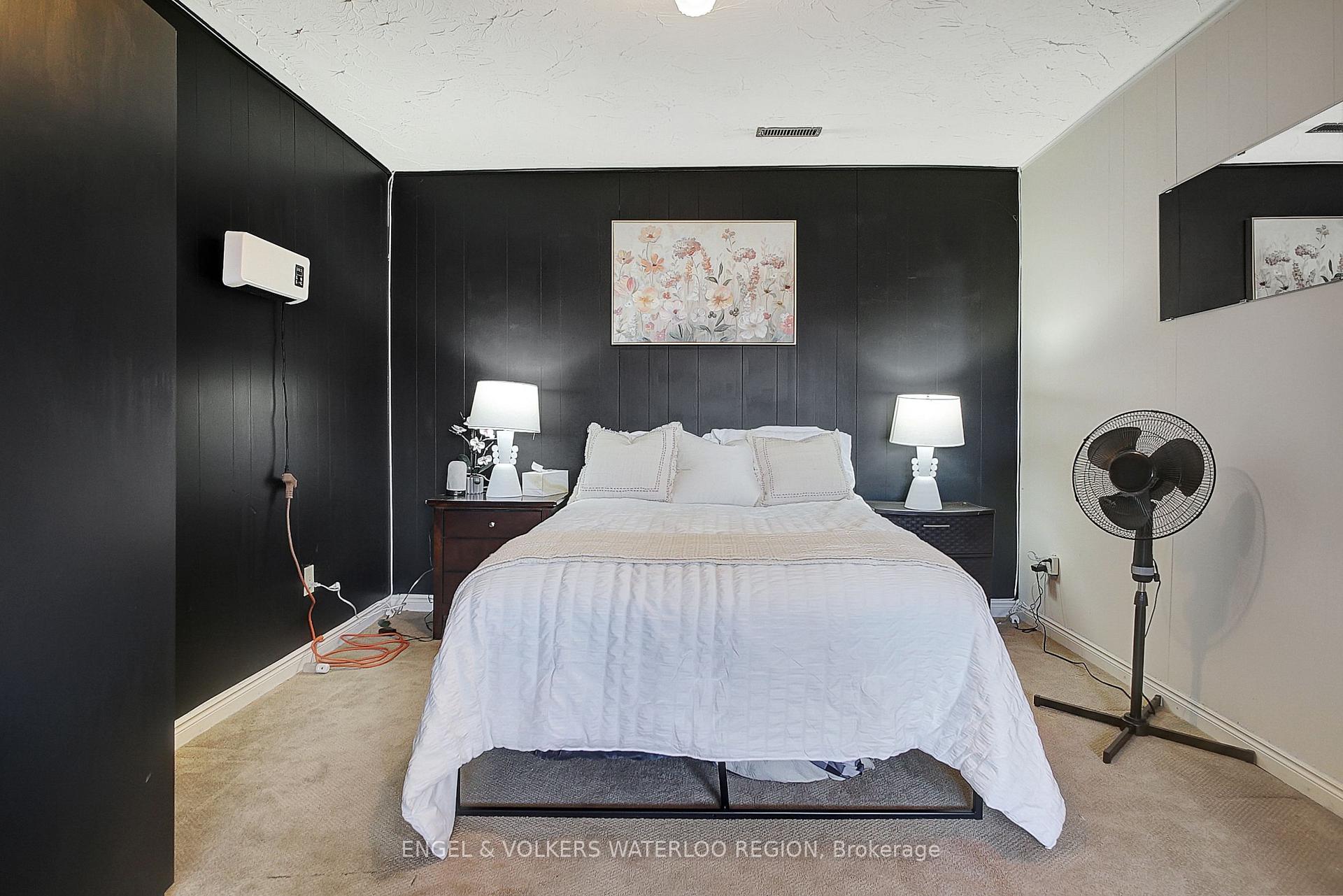 Photo 31 of 137 Wimbleton Crescent, Kitchener — HOMEH