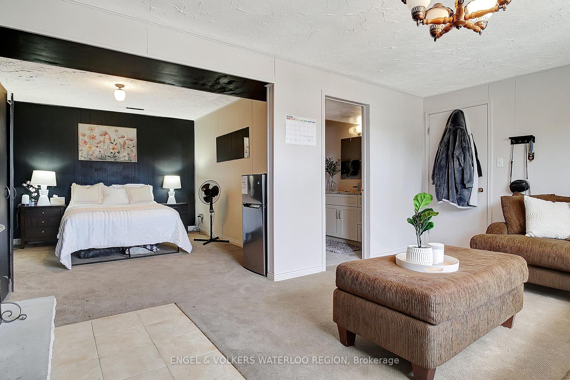 Photo 34 of 137 Wimbleton Crescent, Kitchener — HOMEH