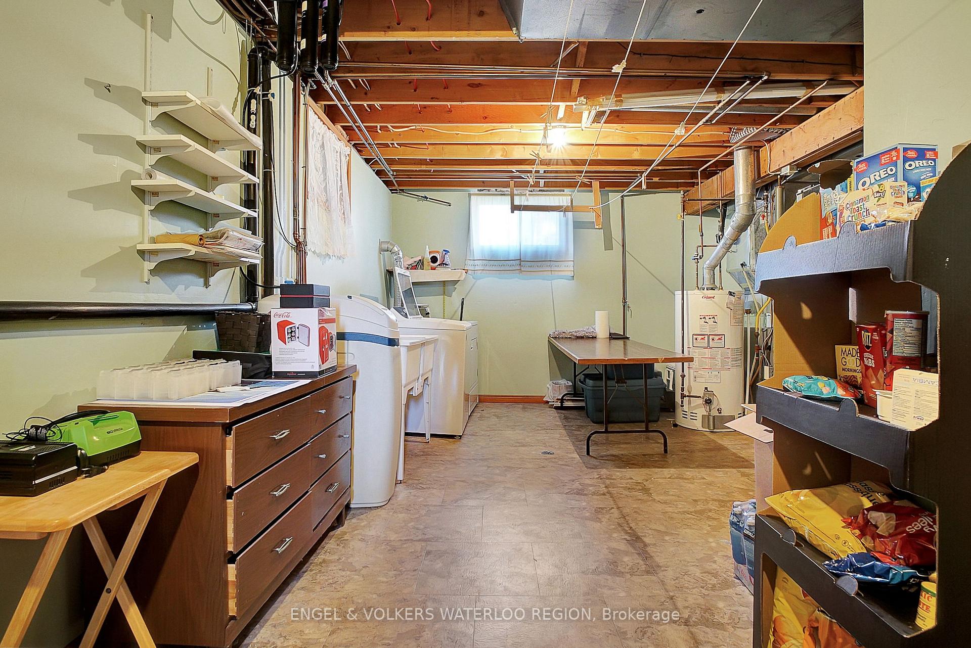 Photo 40 of 137 Wimbleton Crescent, Kitchener — HOMEH
