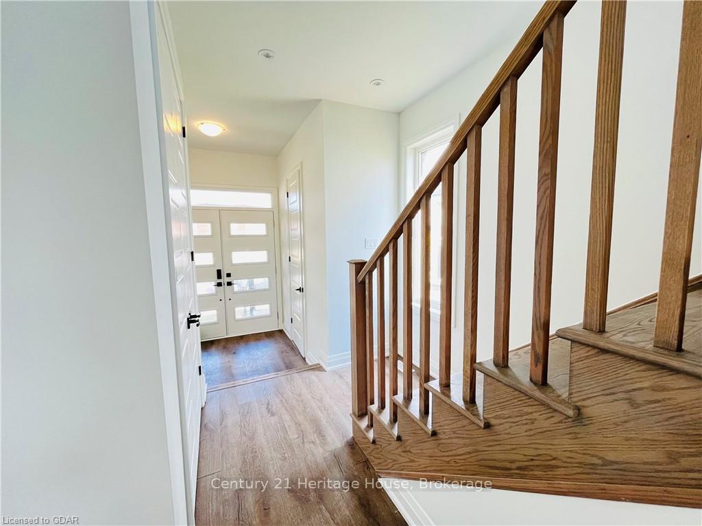 Photo 9 of 216 Histand Trail, Kitchener — HOMEH