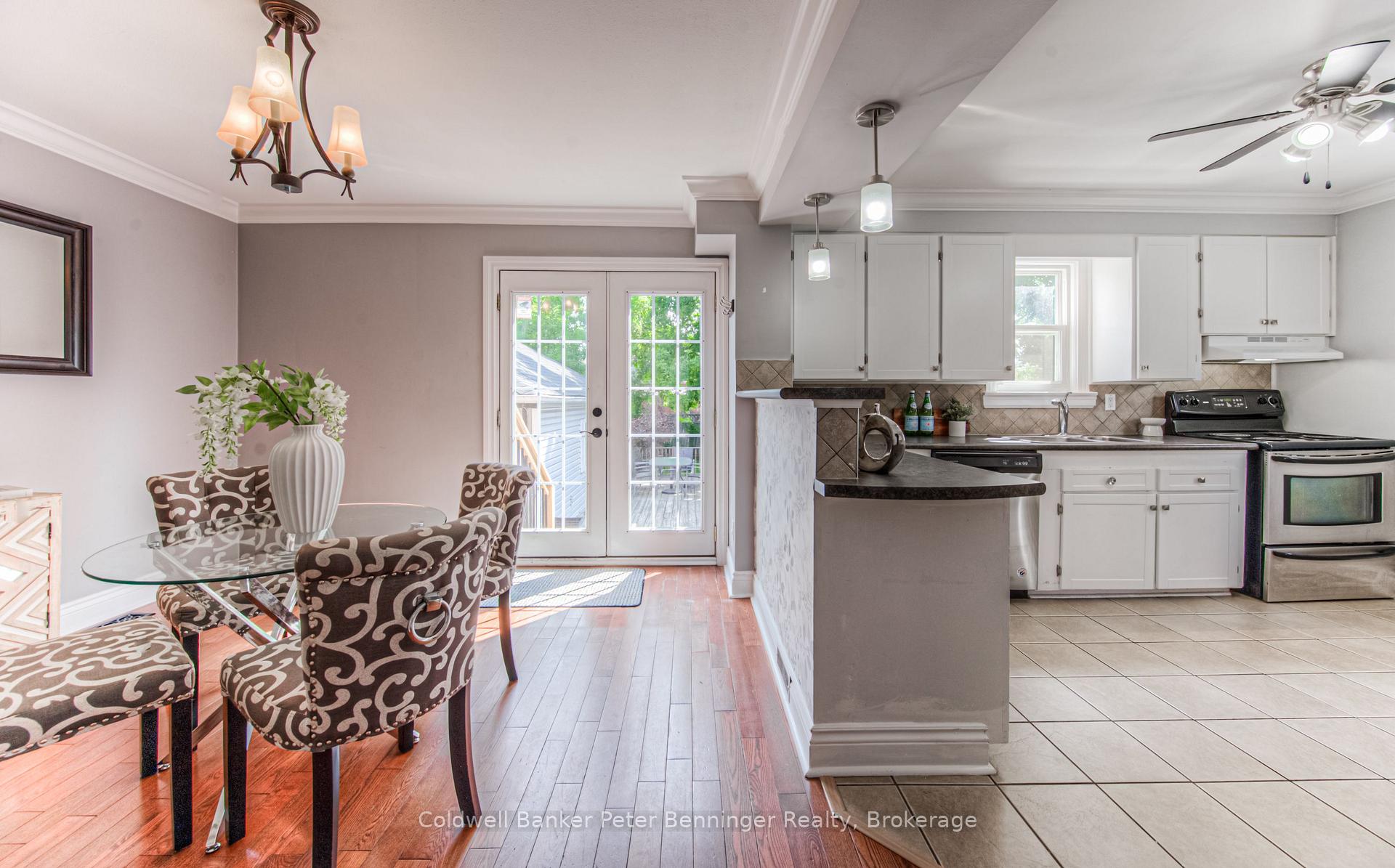 Photo 10 of 48 Ellis Avenue, Kitchener — HOMEH