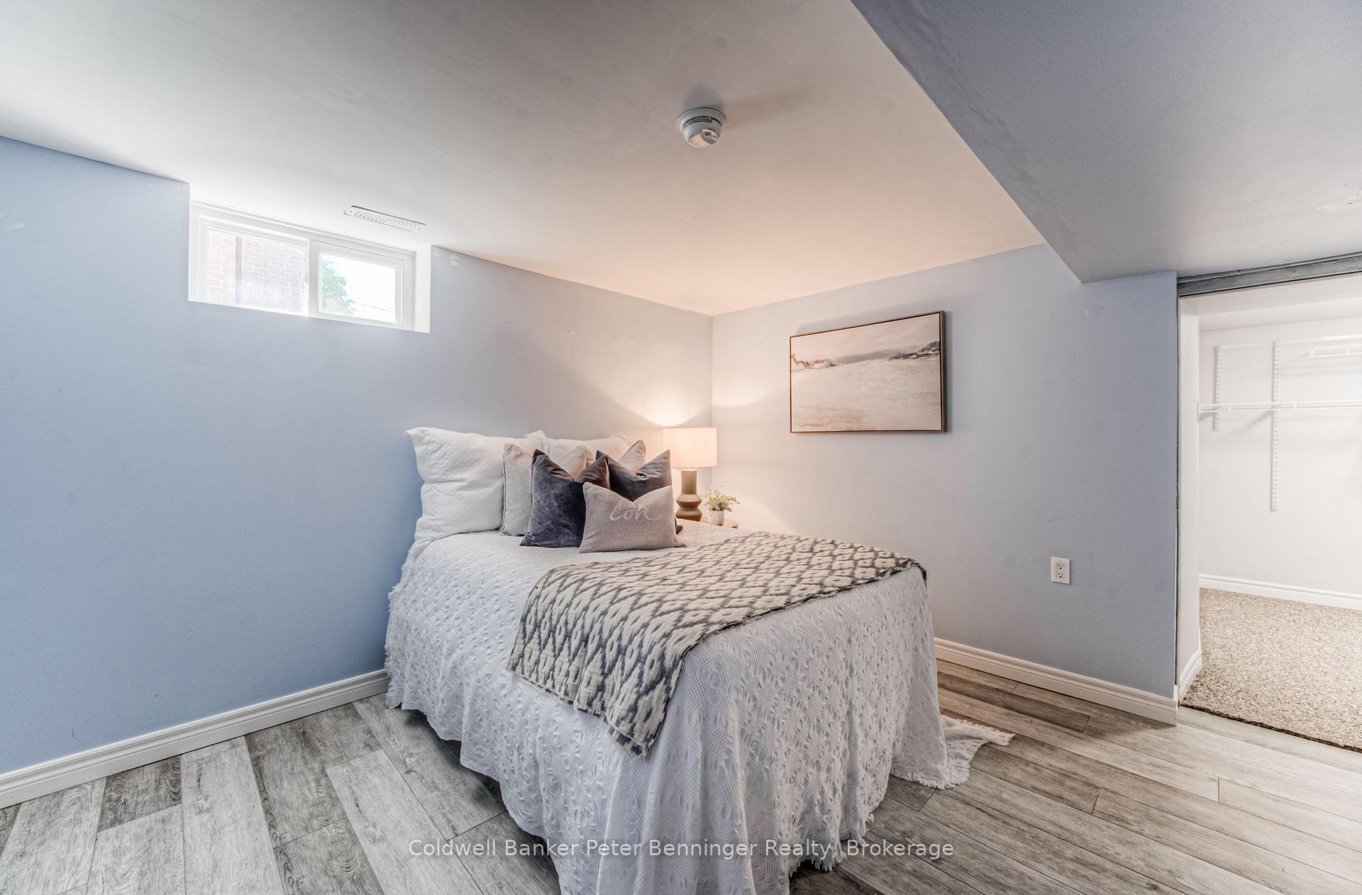 Photo 20 of 48 Ellis Avenue, Kitchener — HOMEH
