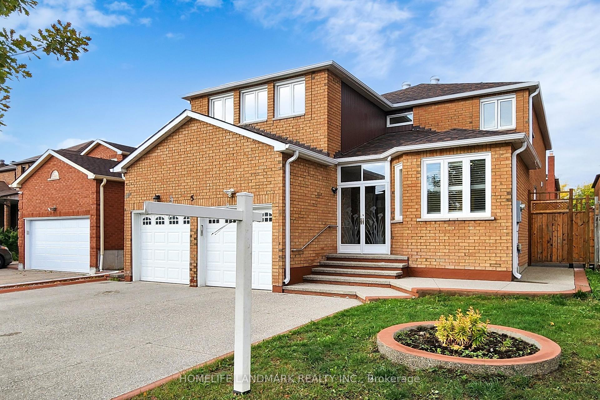 Photo 3 of 5 Irenemount Crescent, Markham, Middlefield — HOMEH