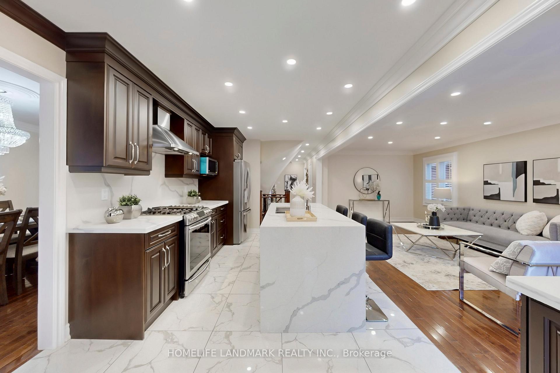 Photo 15 of 5 Irenemount Crescent, Markham, Middlefield — HOMEH