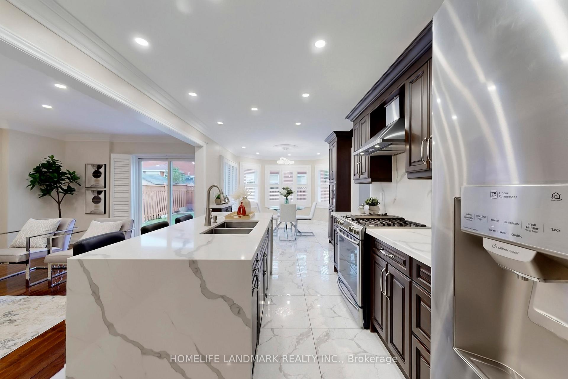 Photo 16 of 5 Irenemount Crescent, Markham, Middlefield — HOMEH