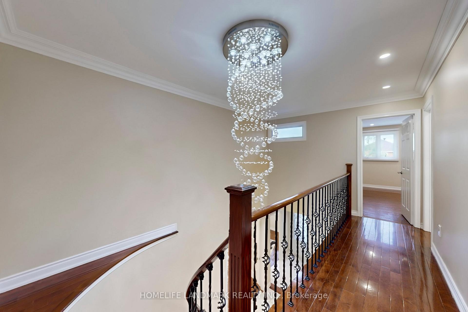 Photo 27 of 5 Irenemount Crescent, Markham, Middlefield — HOMEH