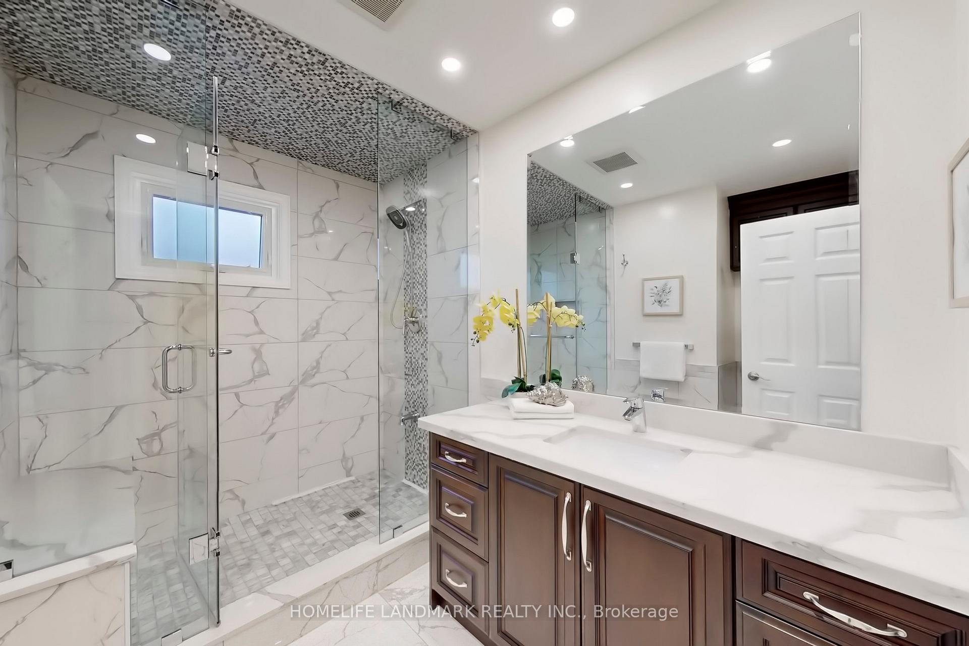 Photo 39 of 5 Irenemount Crescent, Markham, Middlefield — HOMEH