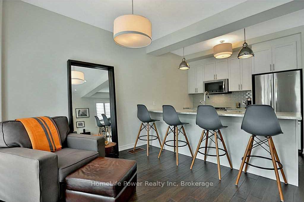 Photo 8 of 63 Southshore Crescent, Hamilton, Stoney Creek — HOMEH