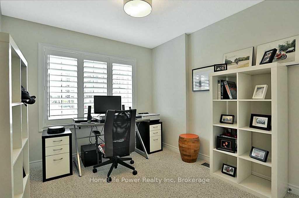 Photo 16 of 63 Southshore Crescent, Hamilton, Stoney Creek — HOMEH